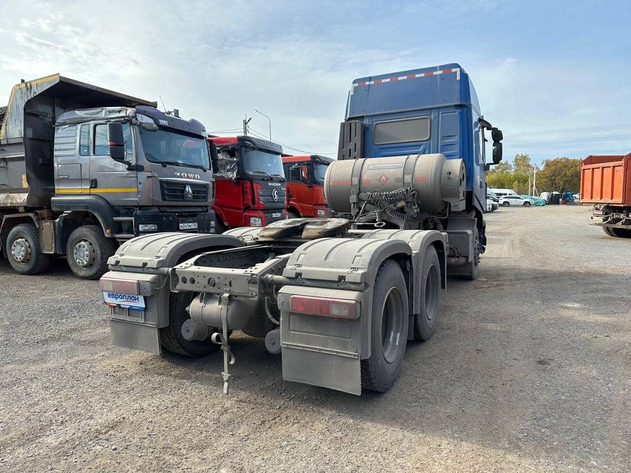 HONGYAN CQ4187HD12381T LNG,  43 784 км, 2023 года в лизинг