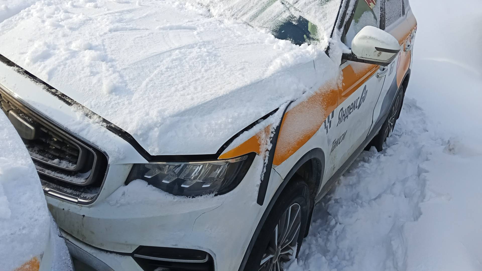 Geely Atlas Pro,  202 292 км, 2024 года в лизинг