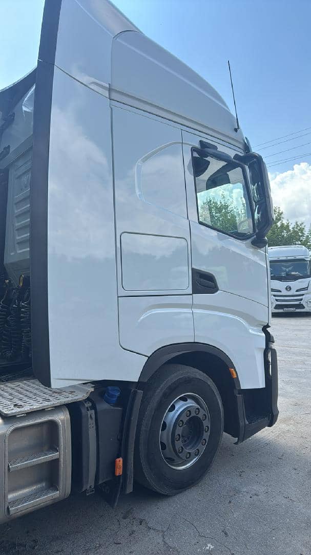 IVECO Stralis AT440S48T/P RR 4x2 (HI-ROAD) ,  216 549 км, 2022 года в лизинг