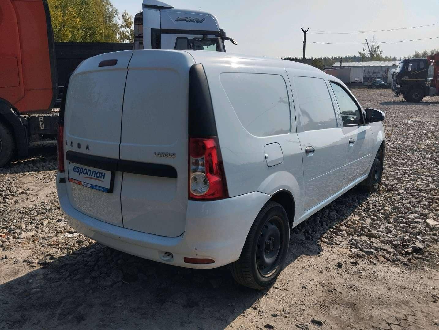 Lada Largus фургон,  46 867 км, 2024 года в лизинг