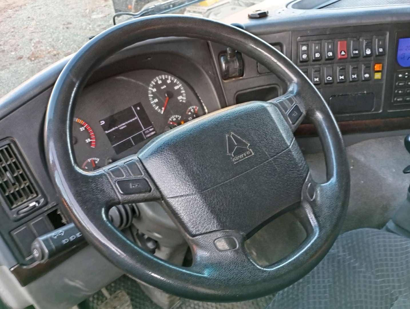HOWO ZZ3327S3857E 6х6,  136 238 км, 2022 года в лизинг