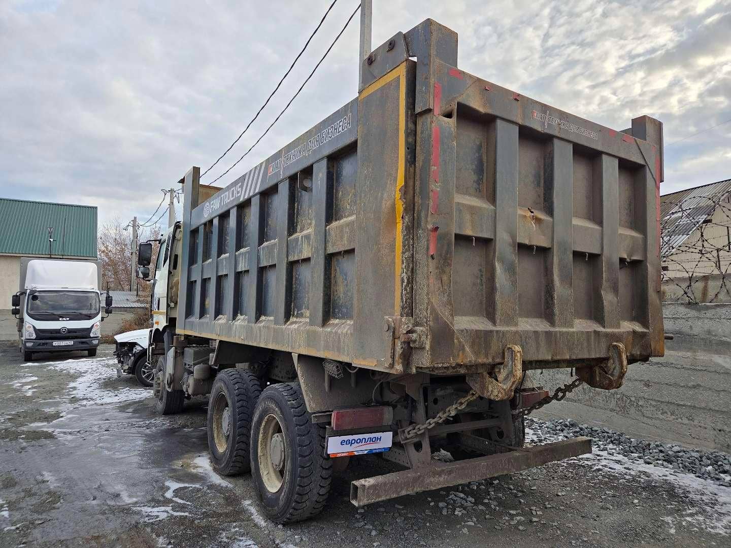 FAW CA3250P66K24L1TE5 6x6,  103 596 км, 2023 года в лизинг