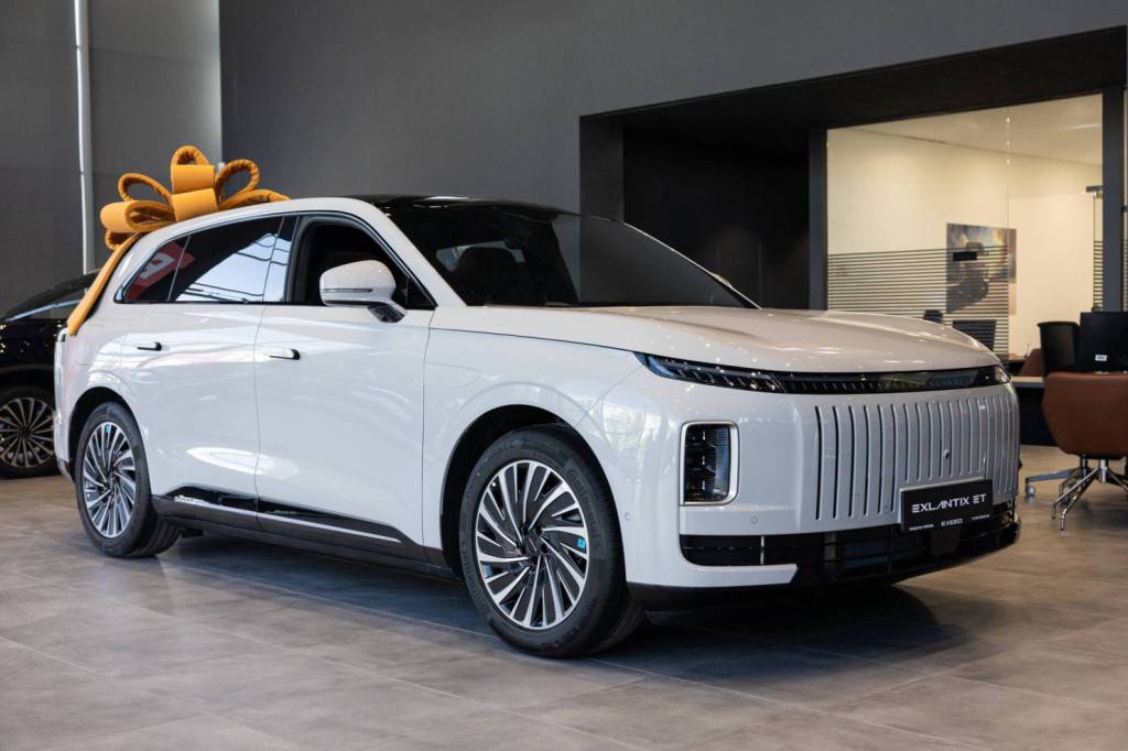 EXEED Exlantix ET 1.5T+40KWh AWD TOP BL
