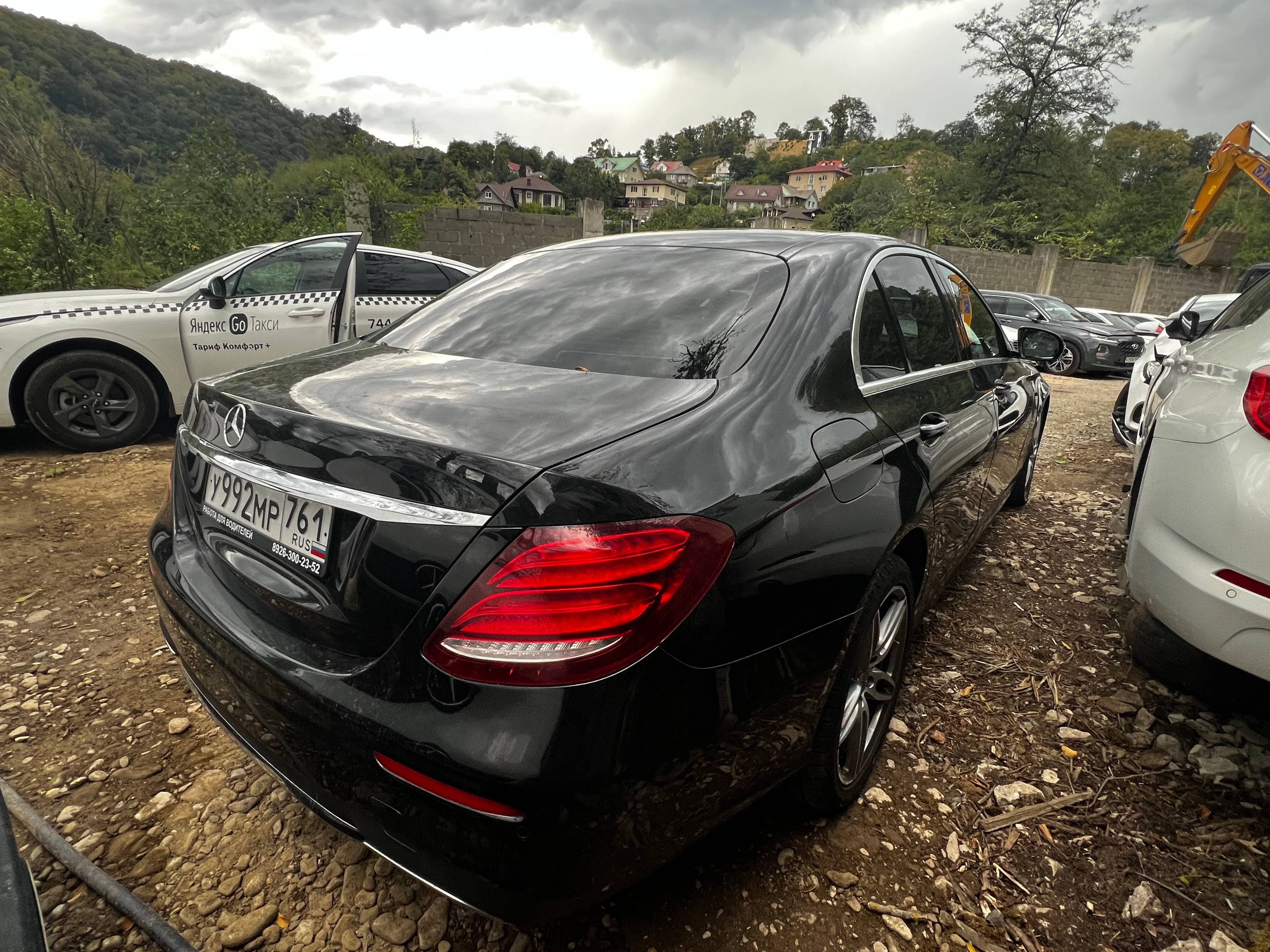 Mercedes-Benz E седан,  160 000 км, 2019 года в лизинг