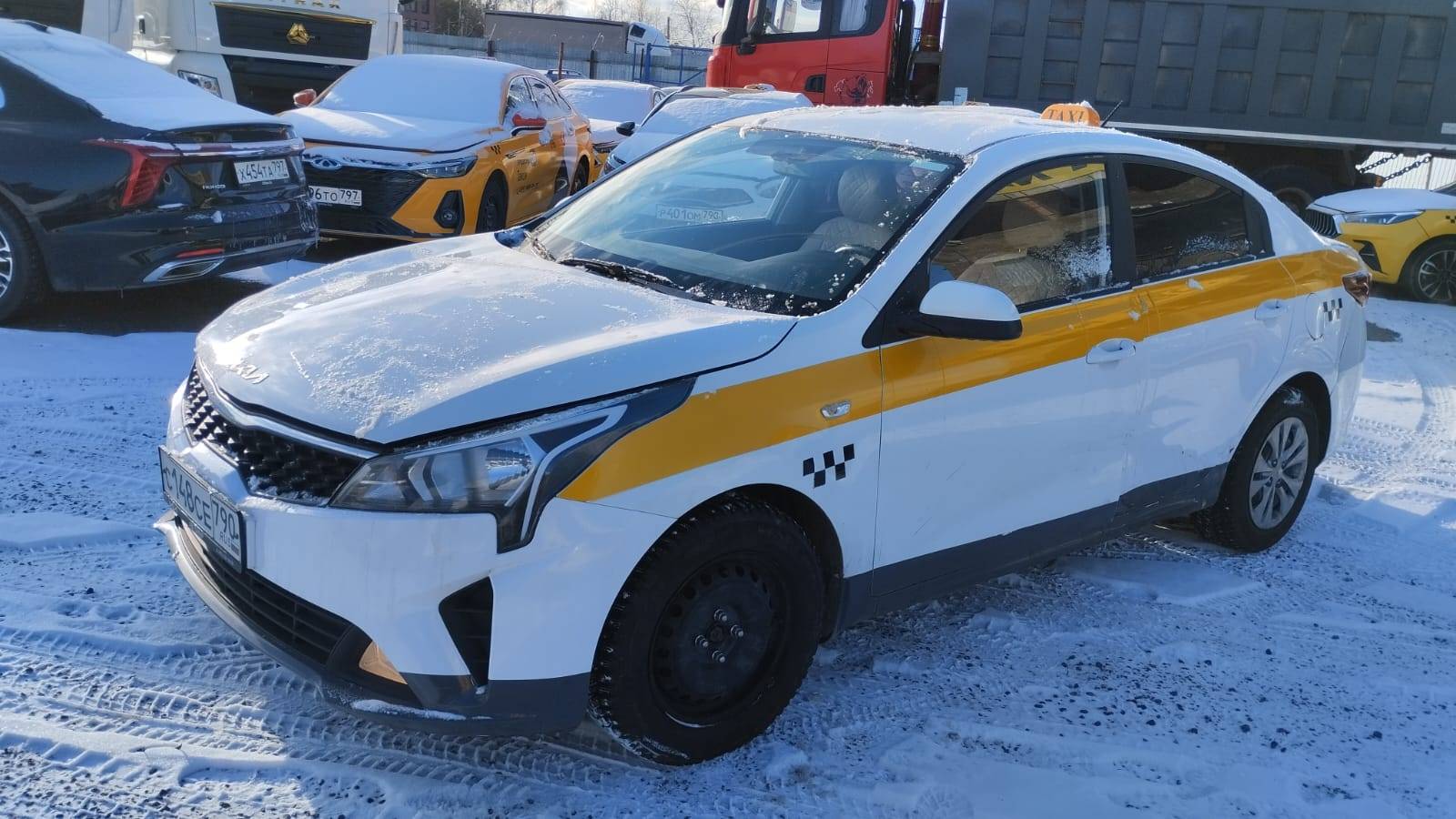 KIA Rio,  262 183 км, 2021 года в лизинг