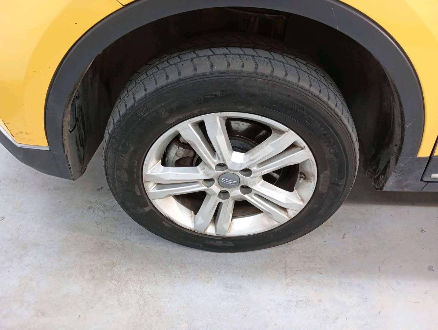 Geely Atlas Pro,  244 791 км, 2023 года в лизинг