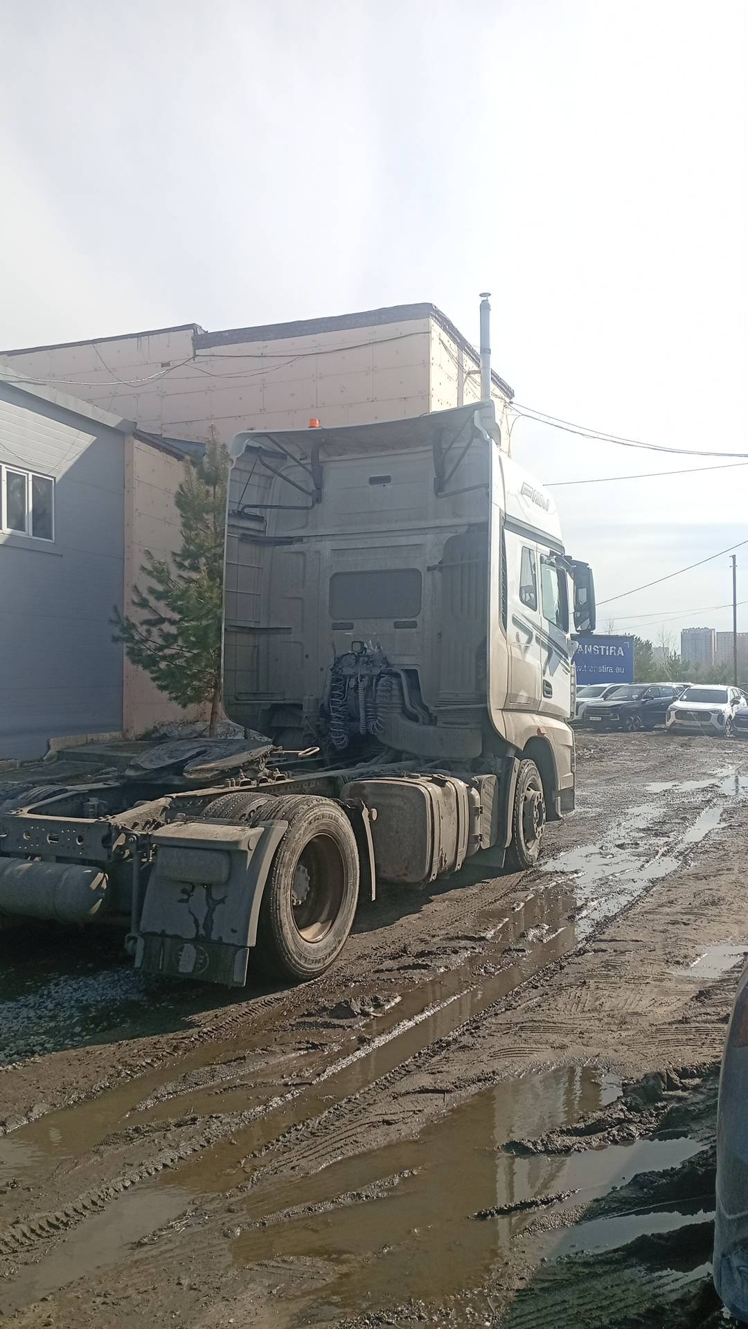 FAW CA4180P77K25E5 4x2,  276 760 км, 2023 года в лизинг