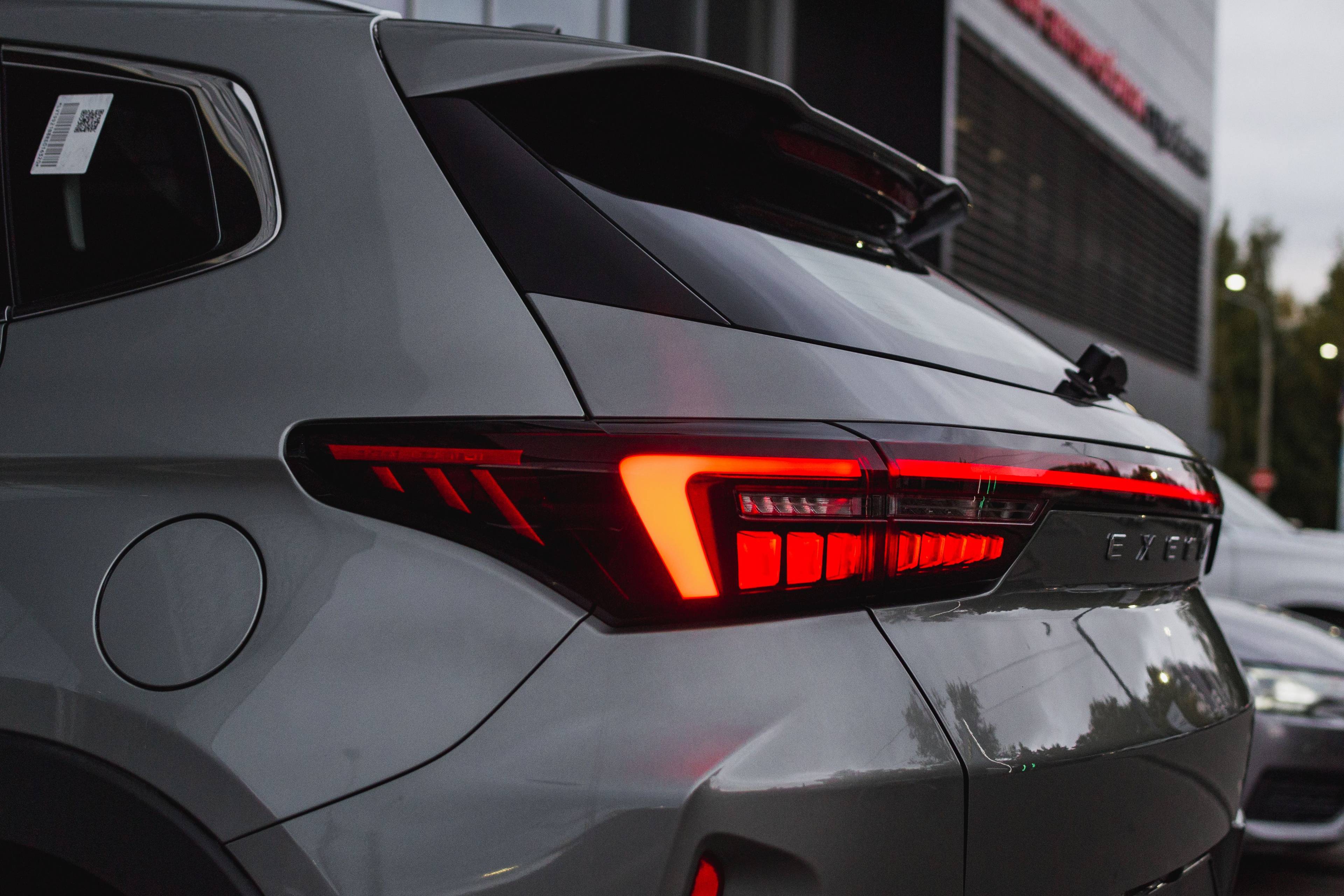 EXEED LX Premium 1.6T 7DCT 4WD