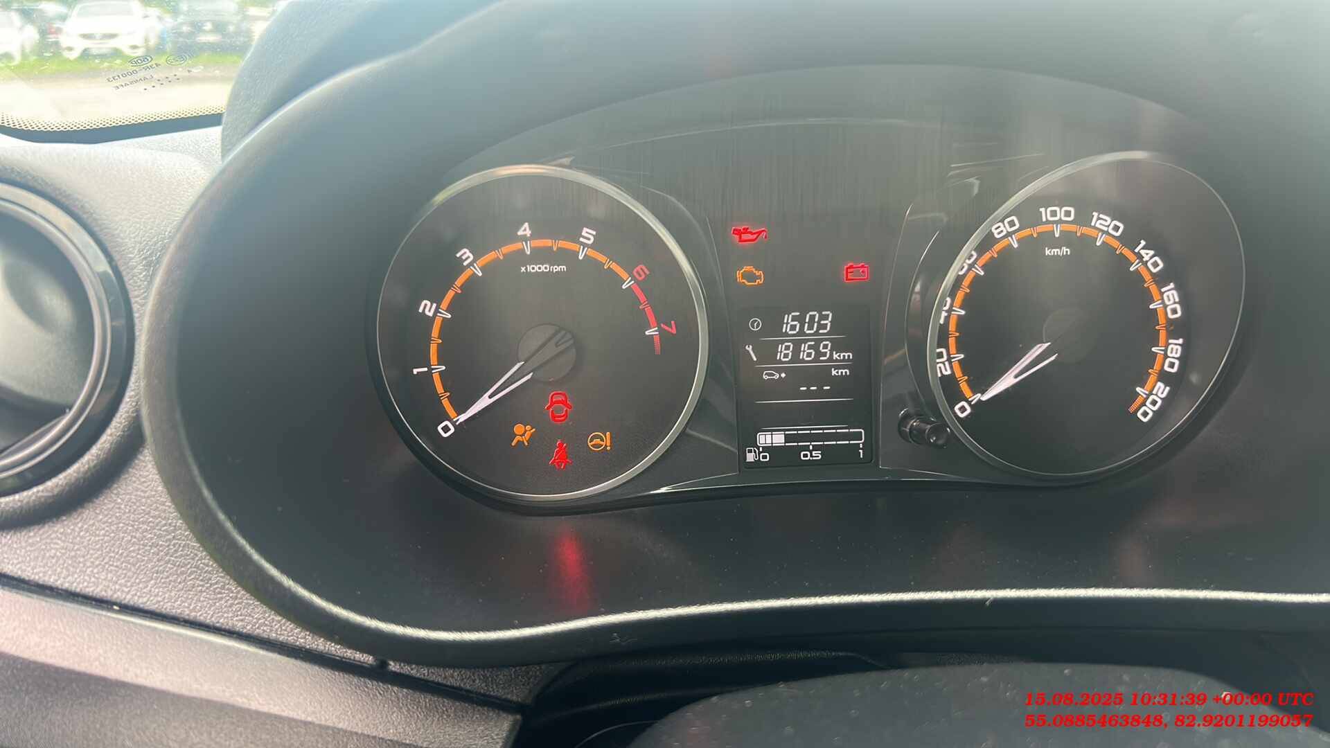 Lada Granta лифтбек,  18 169 км, 2024 года в лизинг