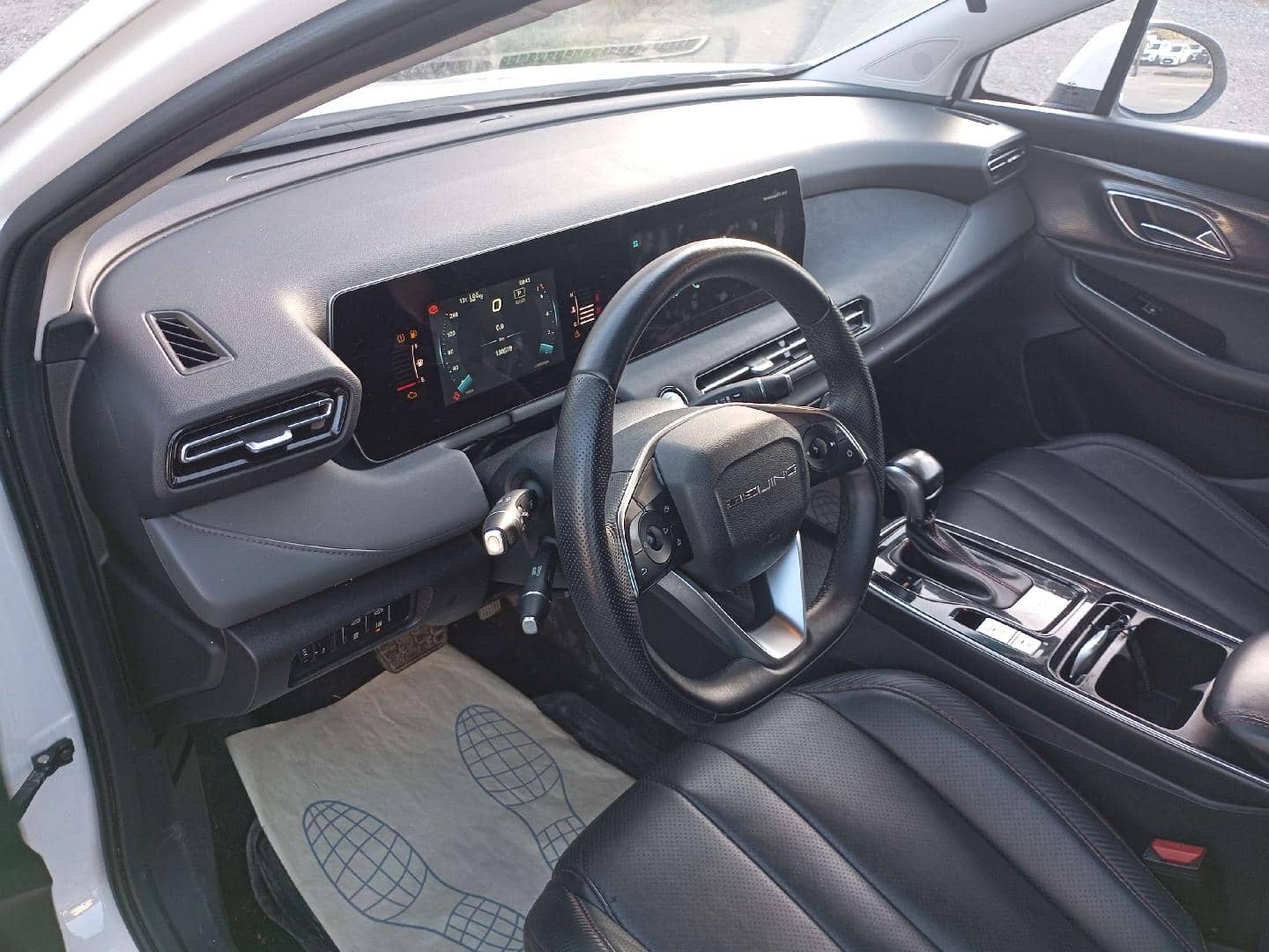 BAIC Ю5 Плюс (U5 Plus),  130 978 км, 2023 года в лизинг