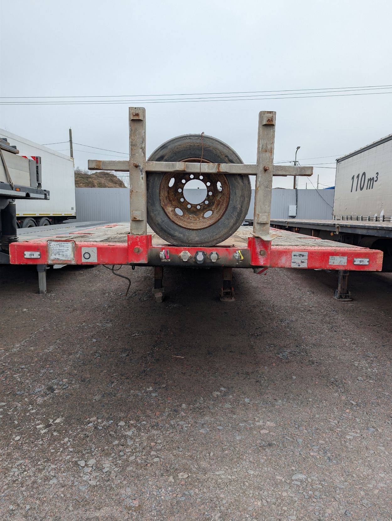 Компания СпецПрицеп Тяжеловоз низкорамный 9942L4, 2020 года в лизинг