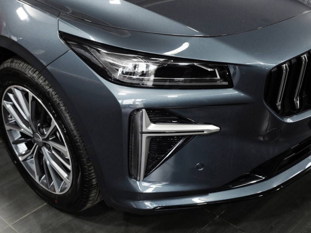 Geely Preface Luxury 2.0T 7DCT
