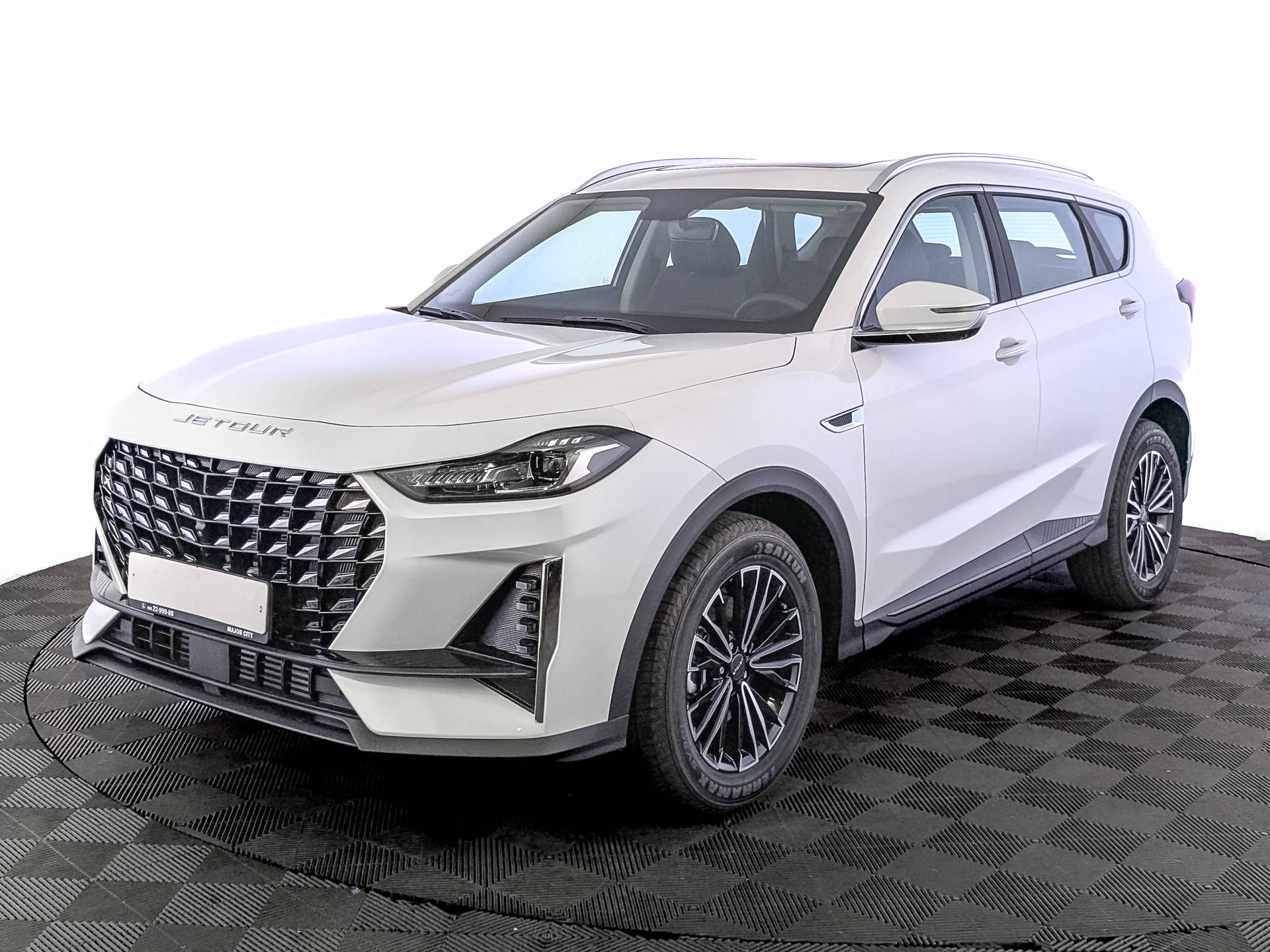 Jetour X70 Plus 1.6TGDI-7DCT Comfort