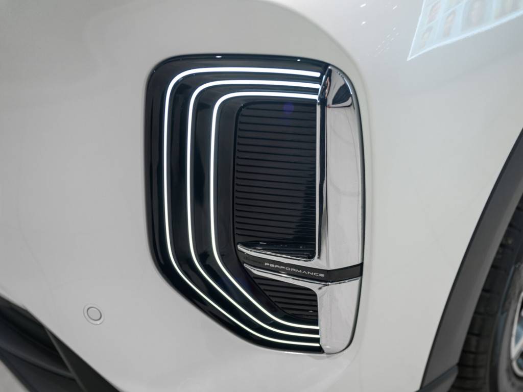 Chery Tiggo 9 2.0T 8AT Ultra 4WD