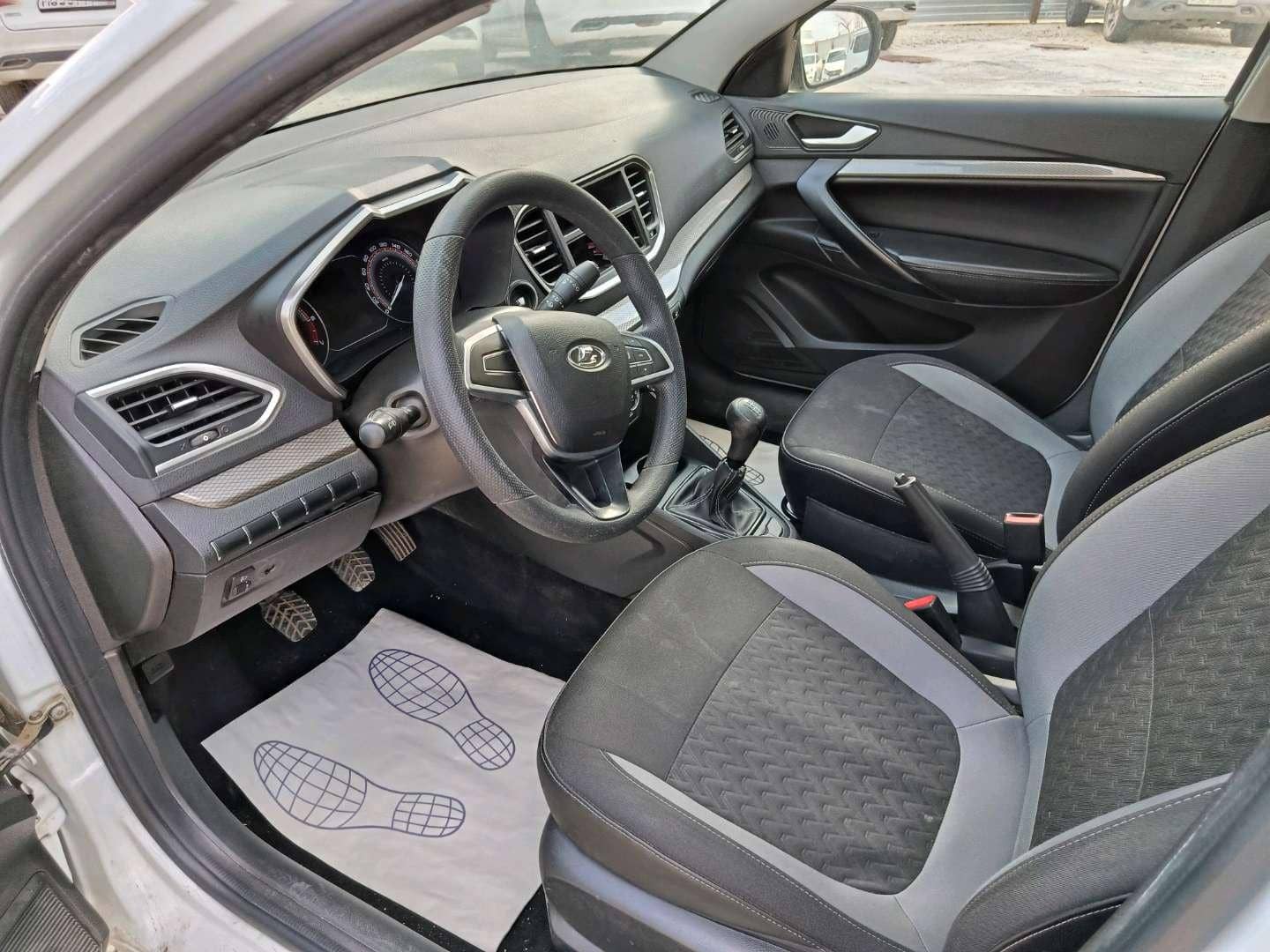 Lada Vesta седан,  124 860 км, 2023 года в лизинг