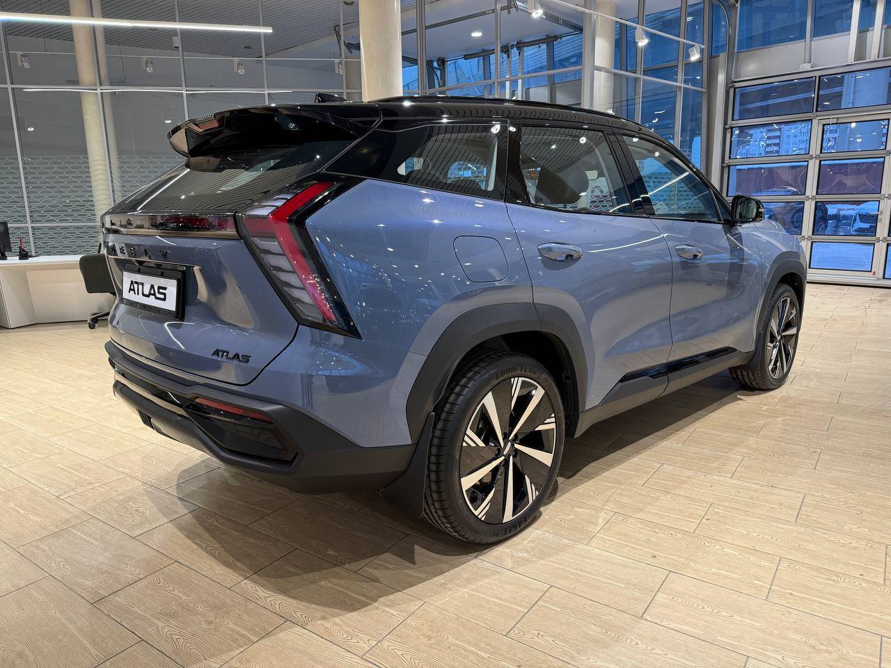 Geely Atlas Flagship Sport 2.0T 8AT 4WD