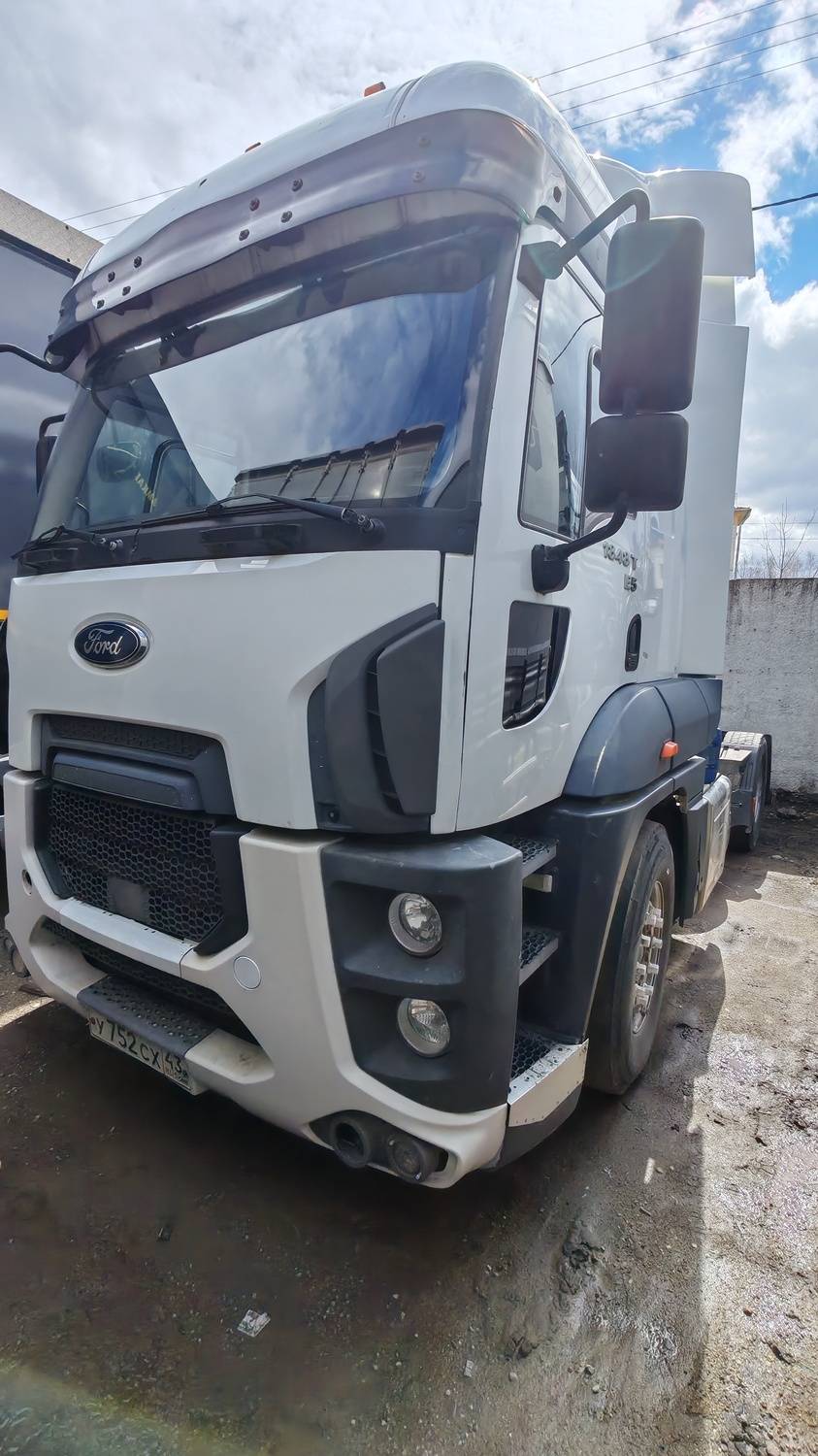 Ford CARGO 1848Т 4x2