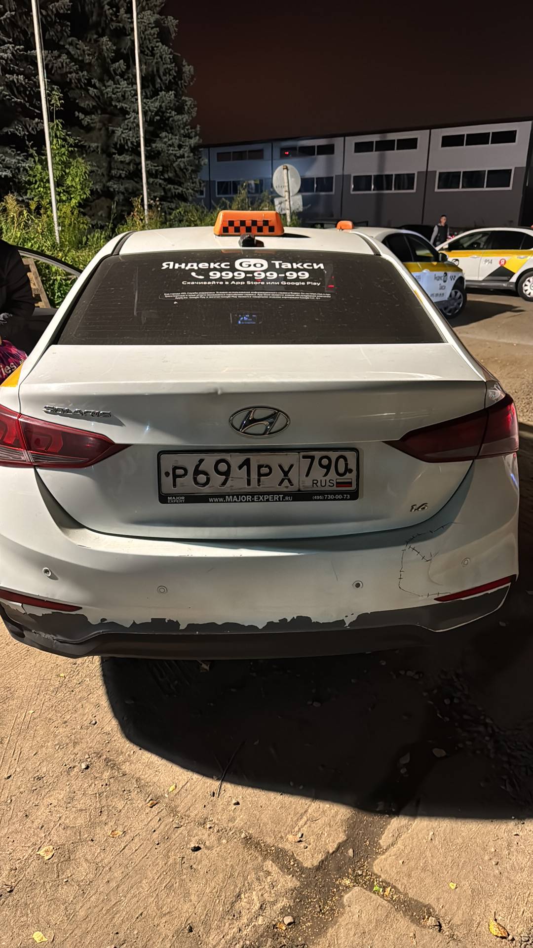 Hyundai Solaris,  397 099 км, 2019 года в лизинг