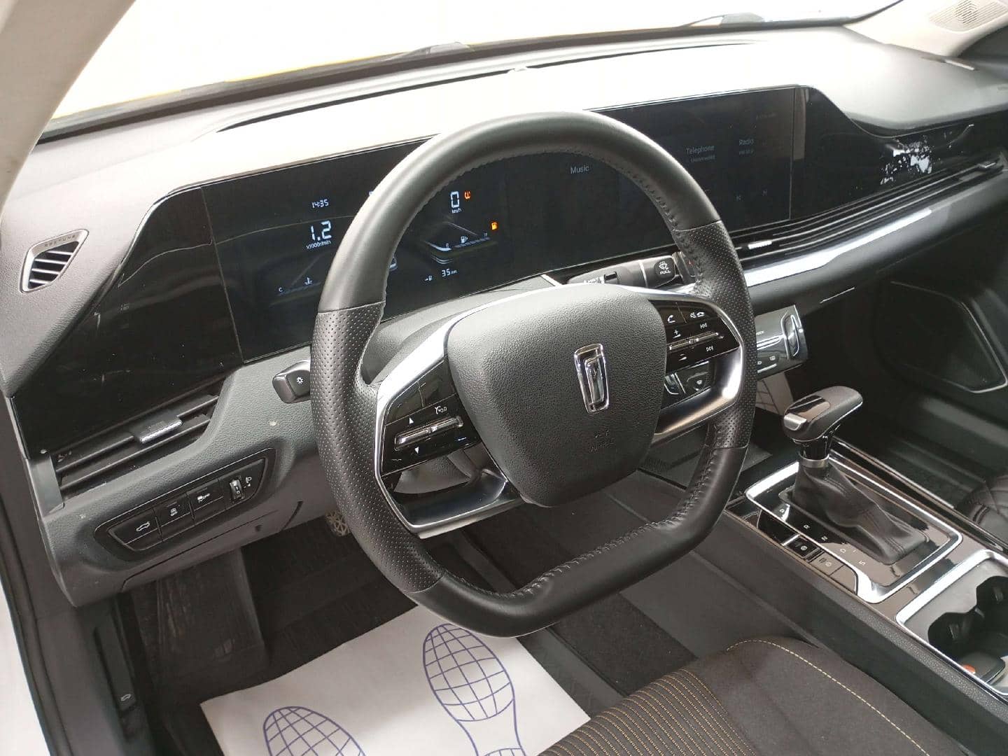 FAW Bestune B70,  153 485 км, 2023 года в лизинг