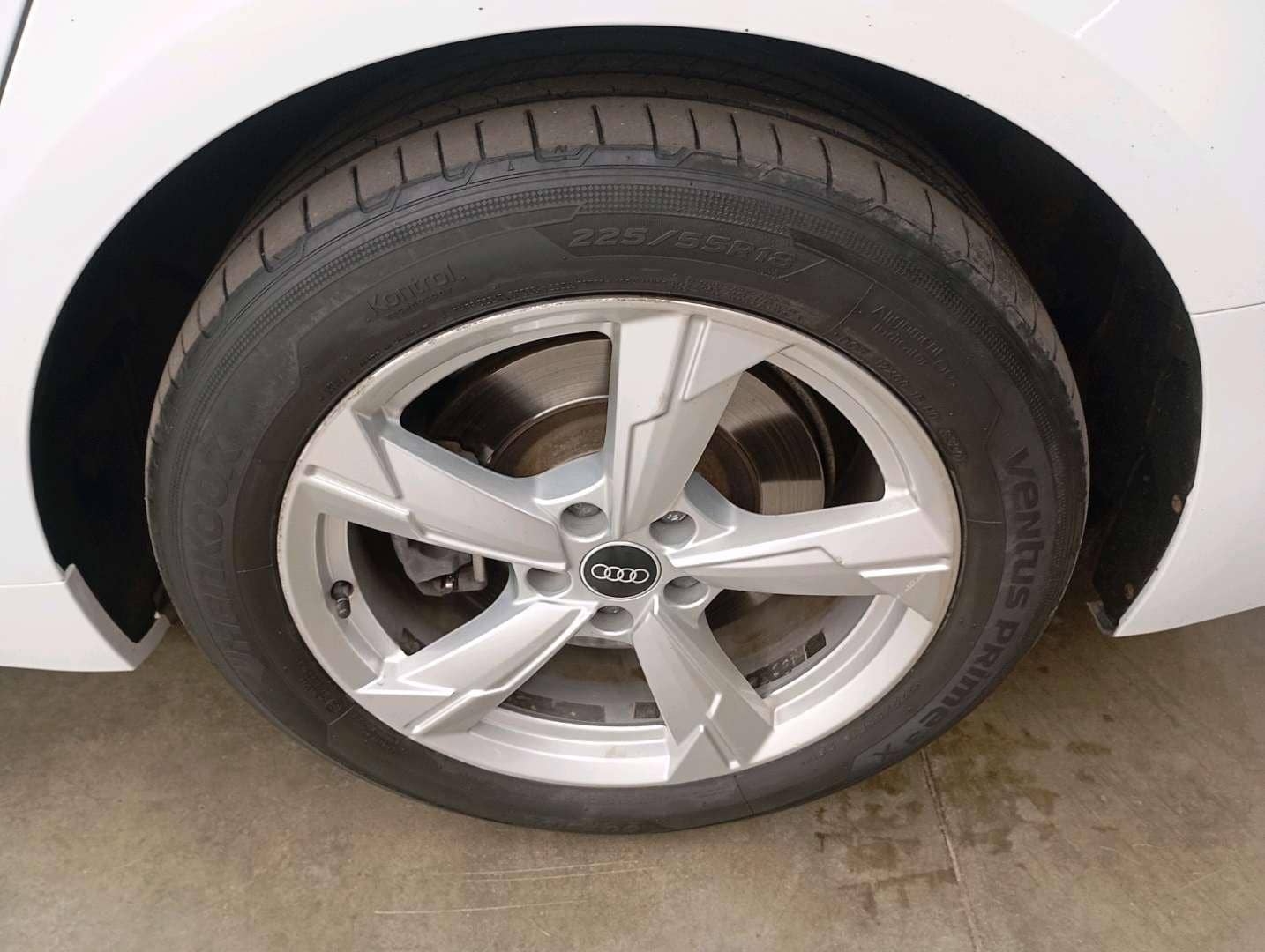 Audi A6,  77 573 км, 2021 года в лизинг
