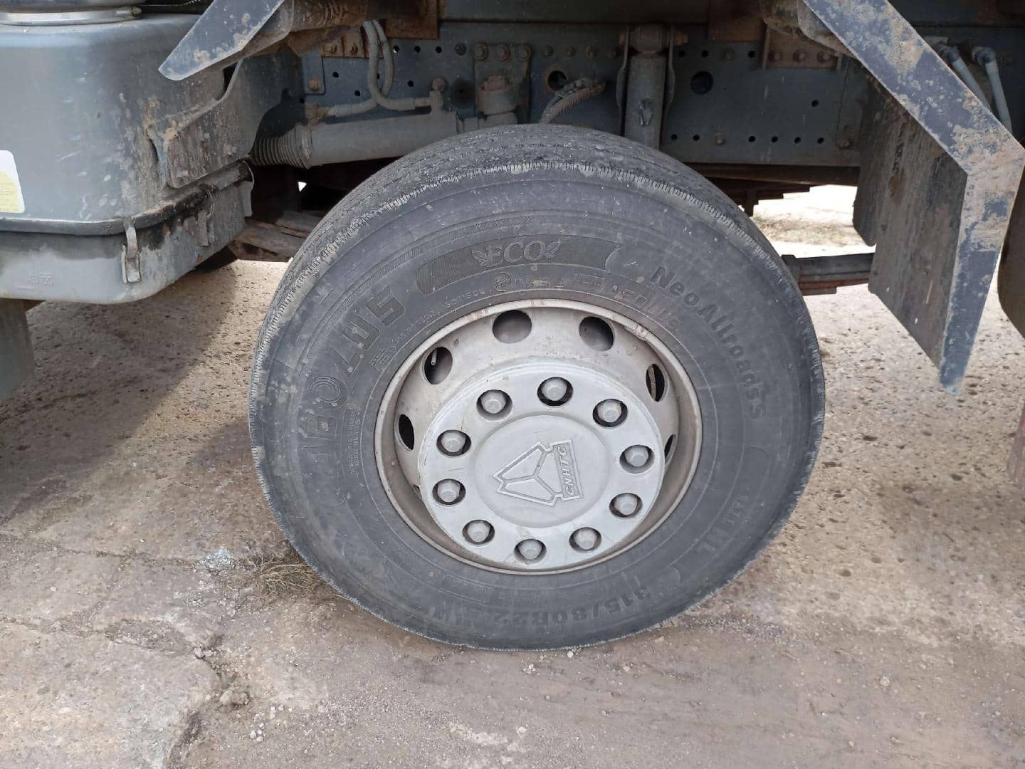 HOWO ZZ3317V386GE1 8х4,  317 914 км, 2023 года в лизинг