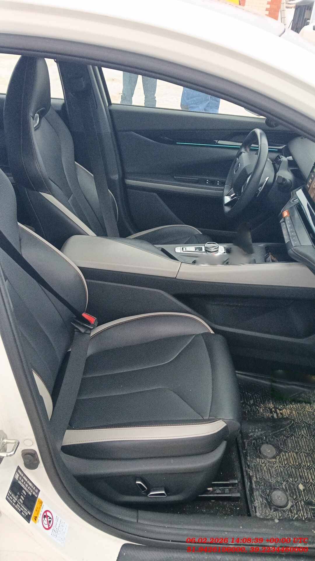 Changan Uni-V,  52 722 км, 2024 года в лизинг