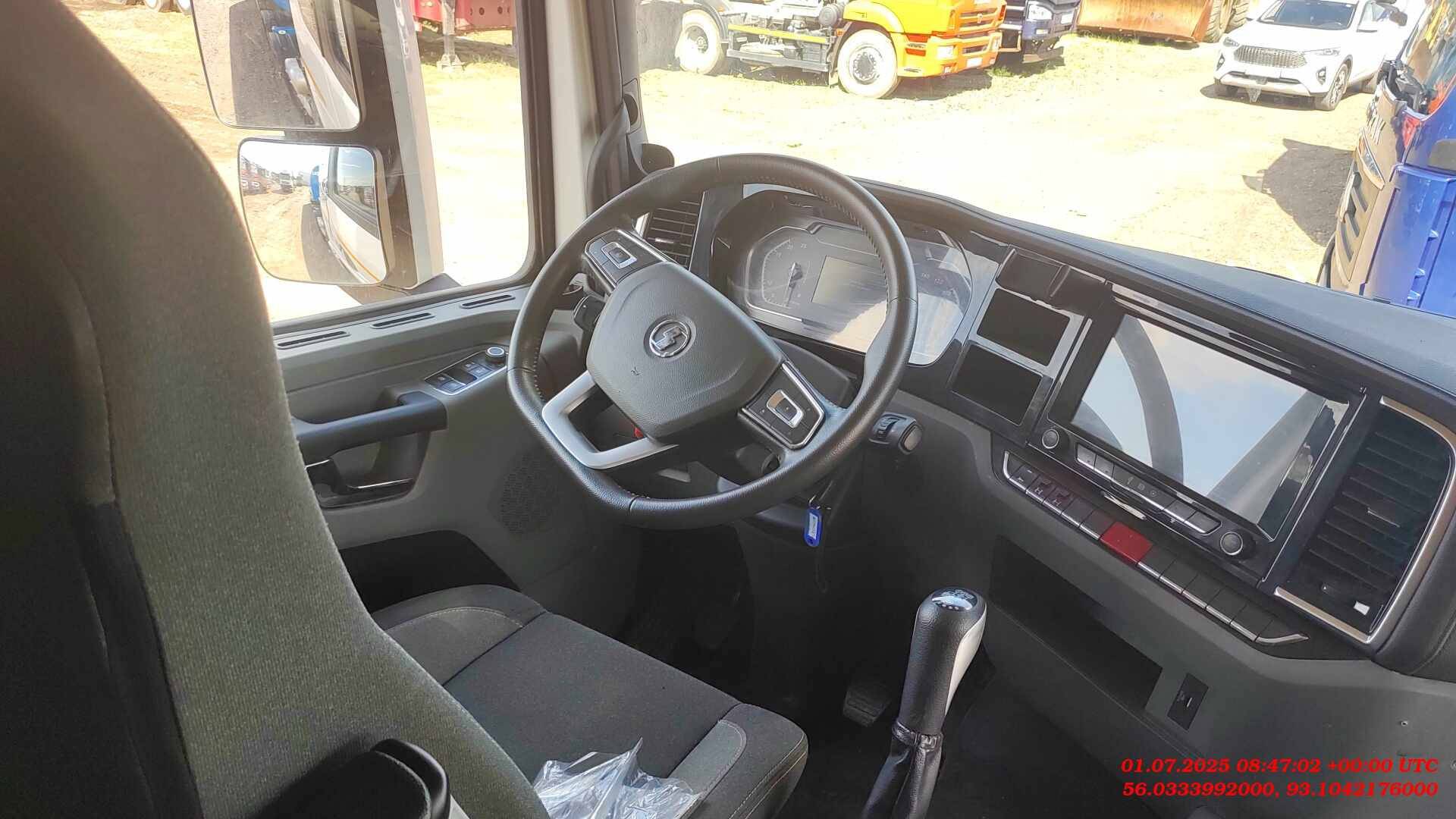 Shacman SX42586V385,  174 626 км, 2023 года в лизинг