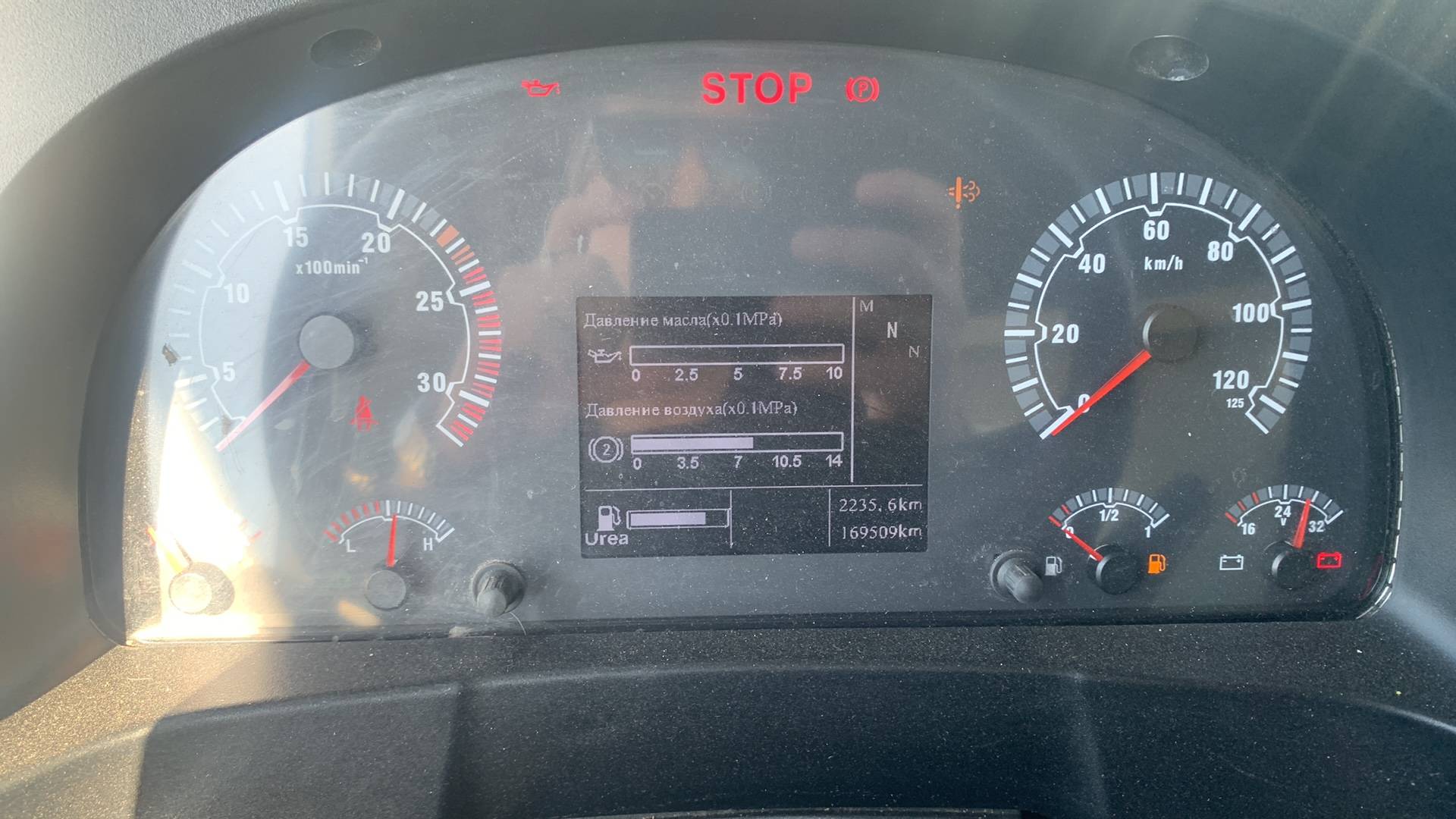 Sitrak ZZ4186V391HE,  169 509 км, 2024 года в лизинг