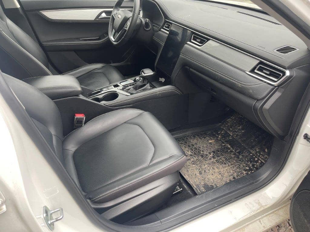 JAC J7,  99 723 км, 2023 года в лизинг