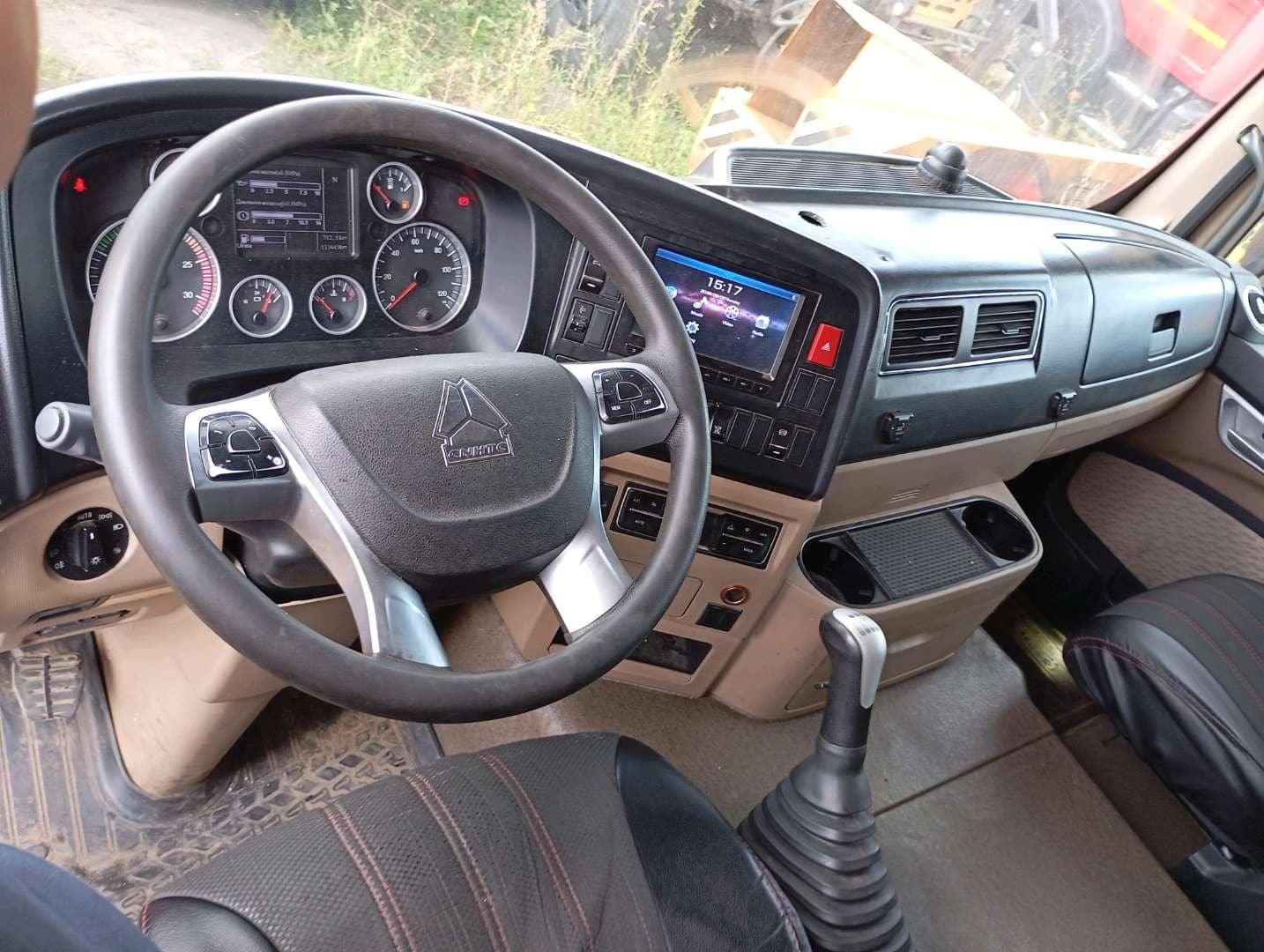 HOWO ZZ3256V384GE 6x4,  133 443 км, 2023 года в лизинг