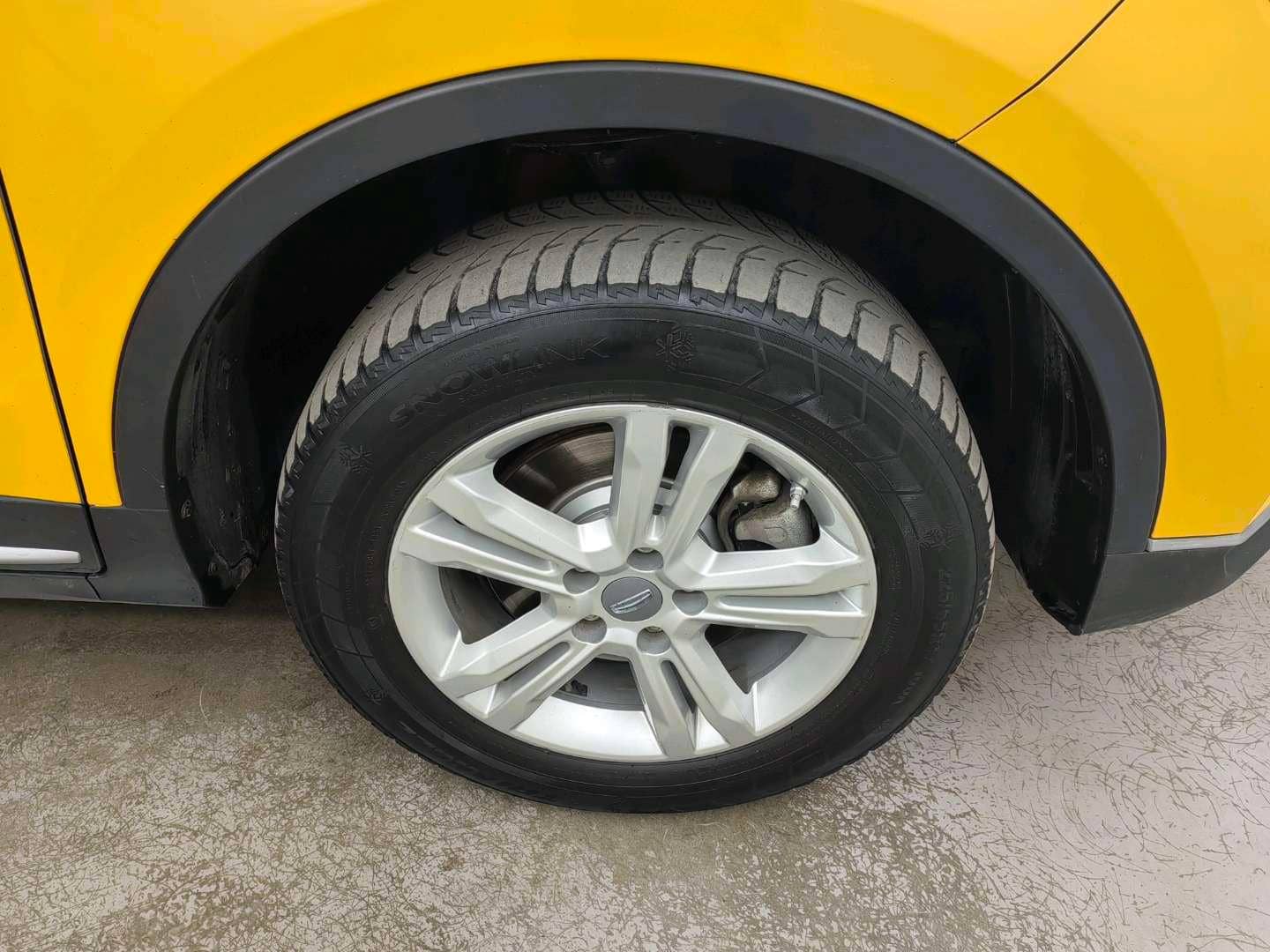 Geely Atlas Pro,  220 682 км, 2023 года в лизинг