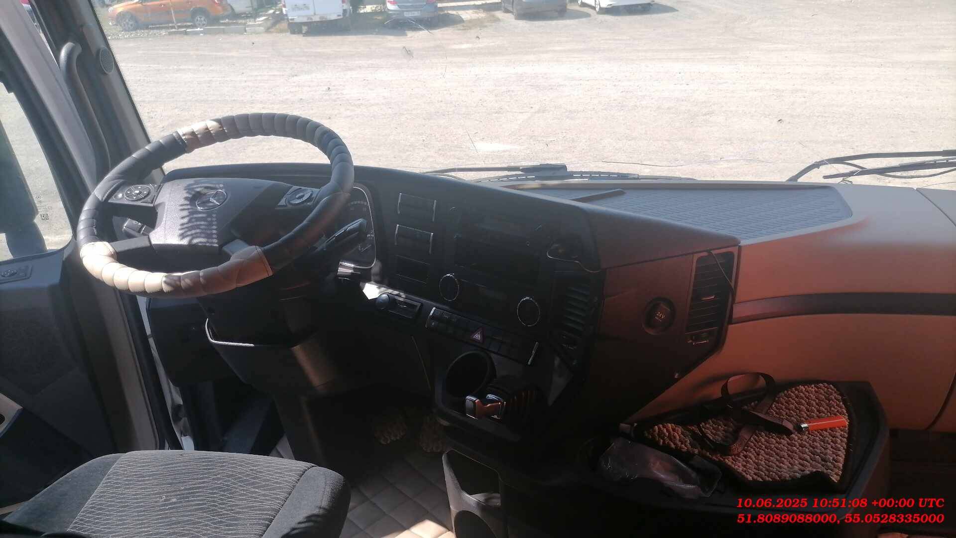Mercedes-Benz Actros 4 1845 LS 4x2 (BigSpace),  814 406 км, 2018 года в лизинг