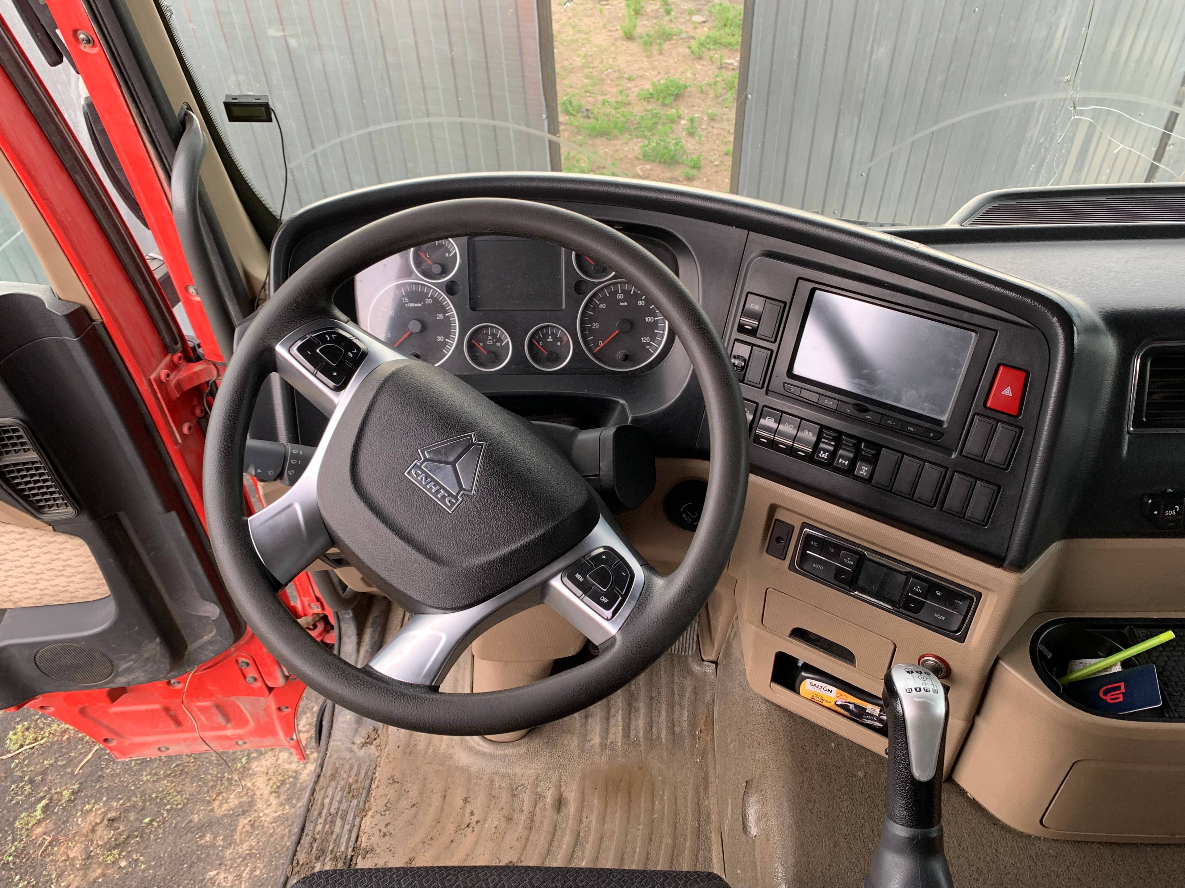 HOWO ZZ3317V386GE1 8х4 Лот 000007860