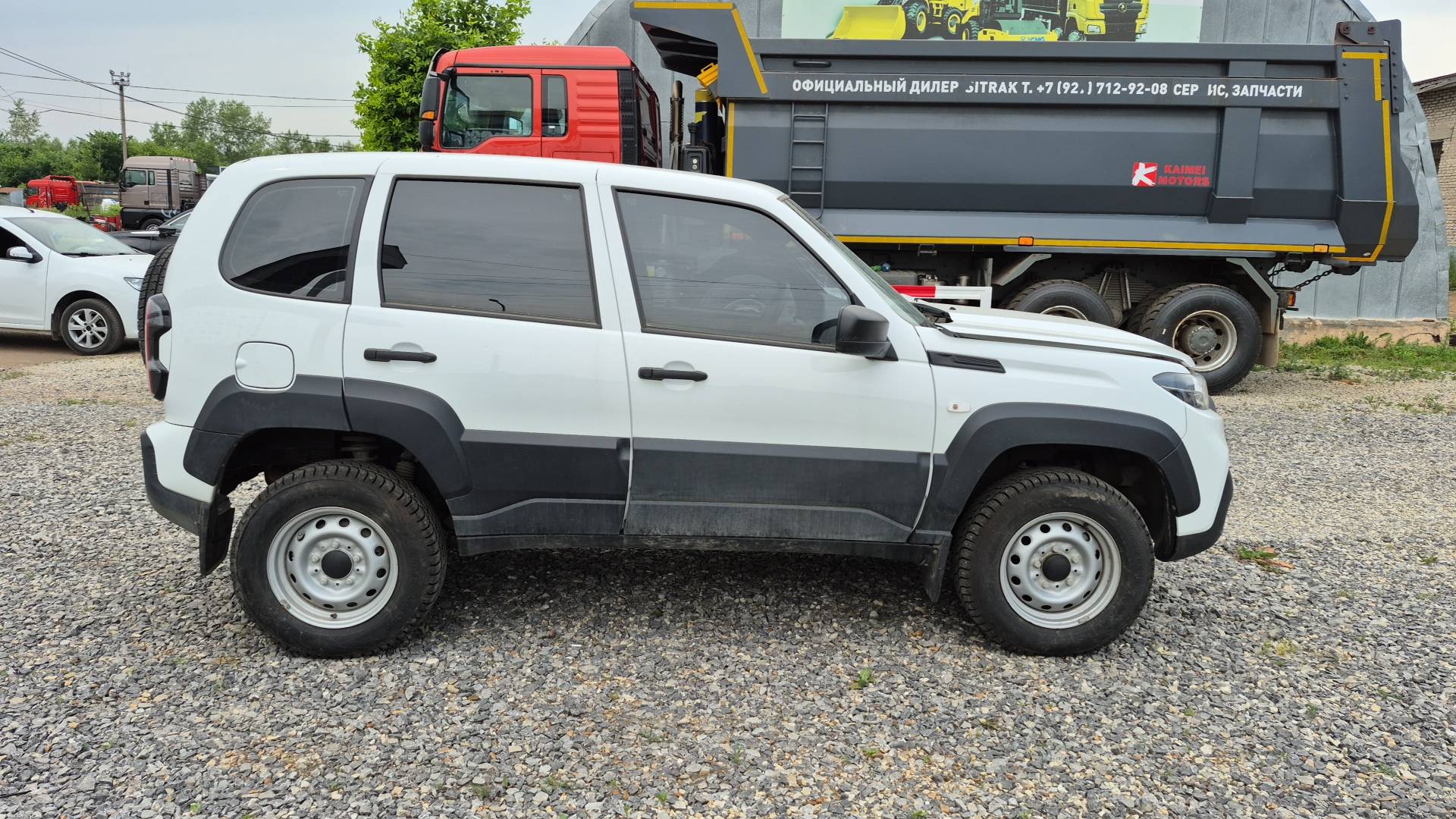 Lada Niva Travel,  3 541 км, 2023 года в лизинг