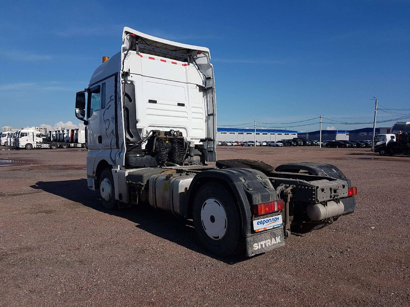 Sitrak ZZ4186V391HE,  416 504 км, 2023 года в лизинг