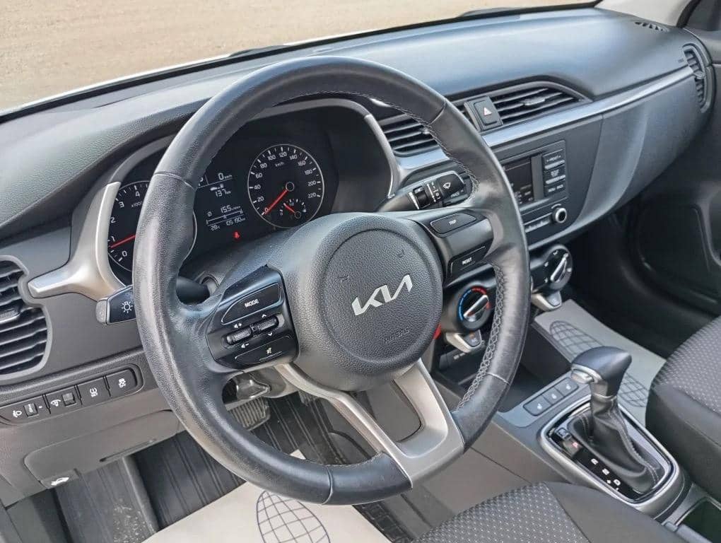 KIA Rio,  105 190 км, 2021 года в лизинг