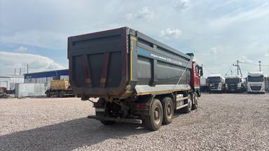 Sitrak ZZ3316V386ME