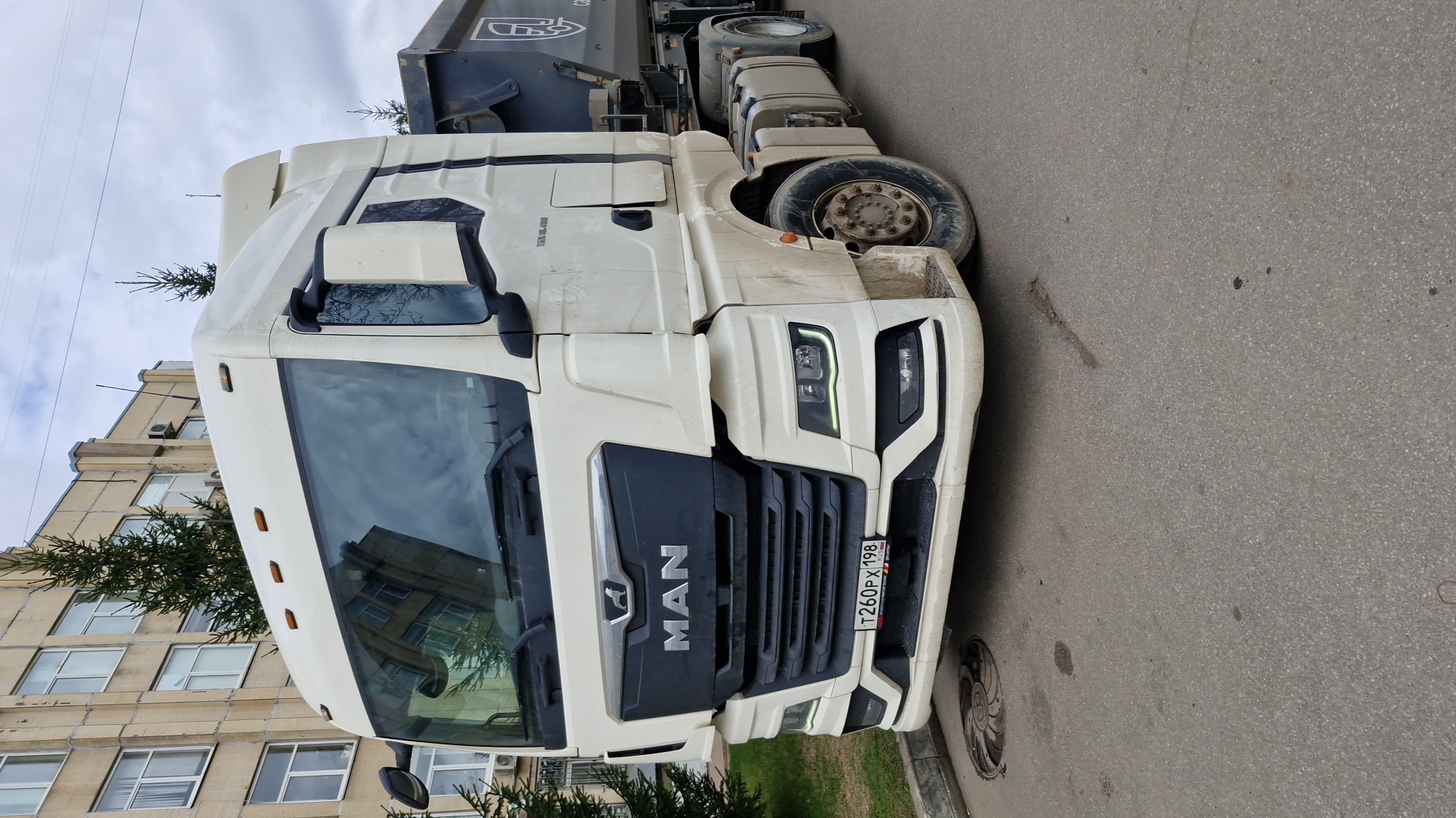 MAN TGX 18.480 4x2 BL SA (GM)