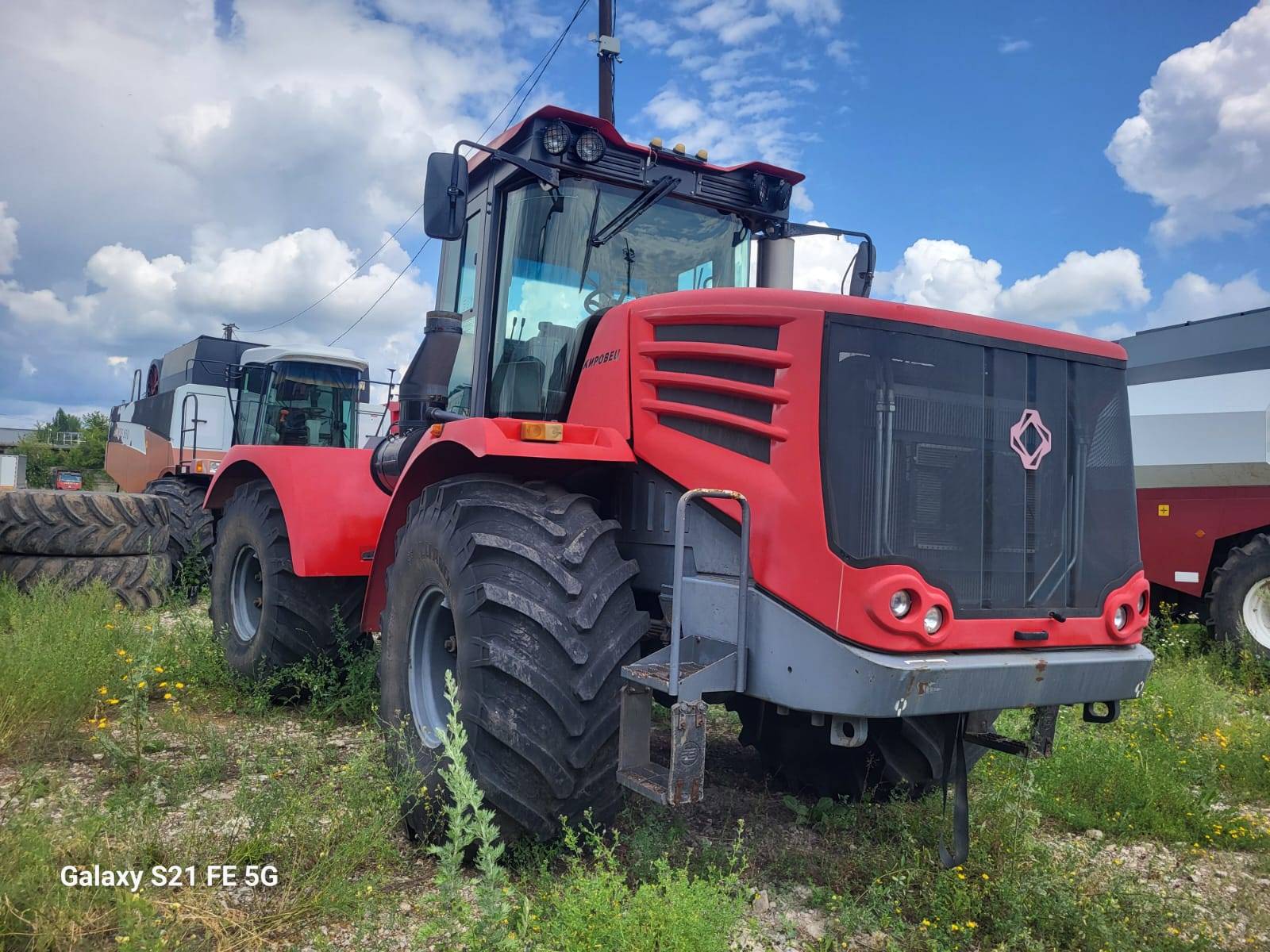 КИРОВЕЦ К-744Р1