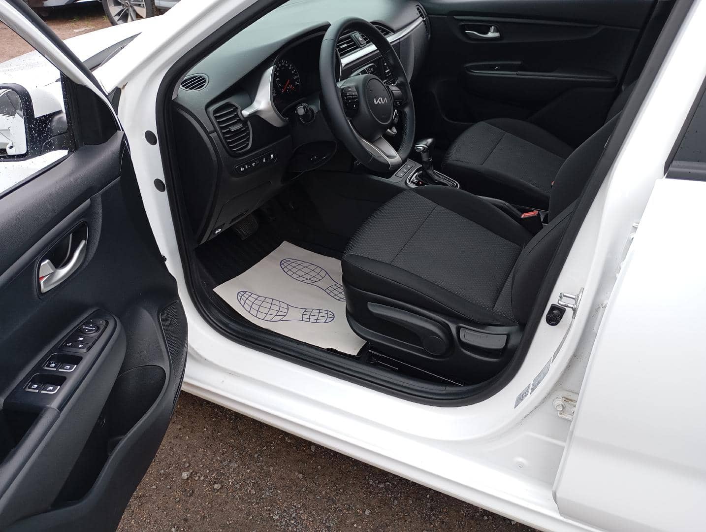 KIA Rio,  79 496 км, 2021 года в лизинг
