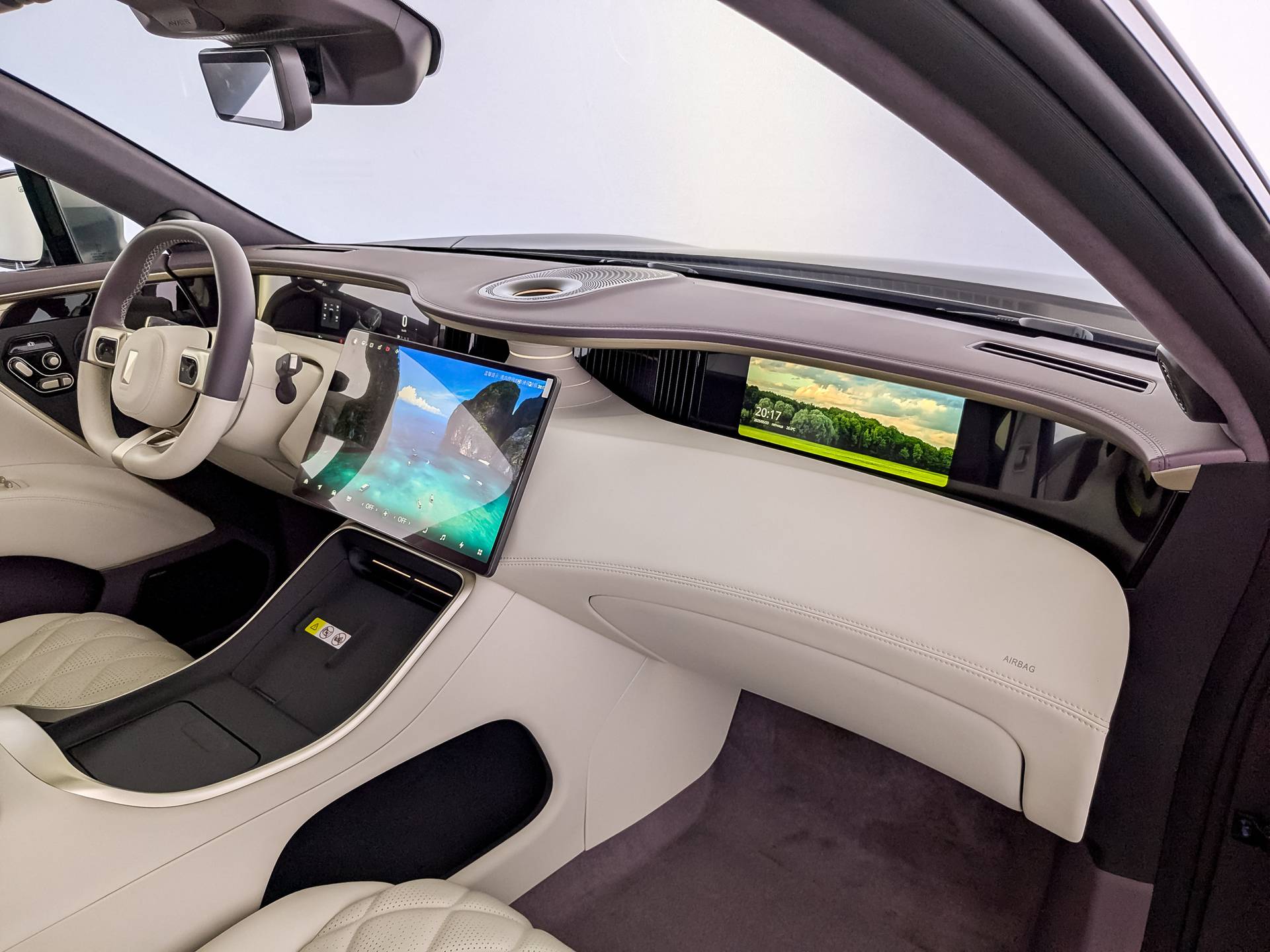 Avatr 11 116 kWh AWD 4 seats