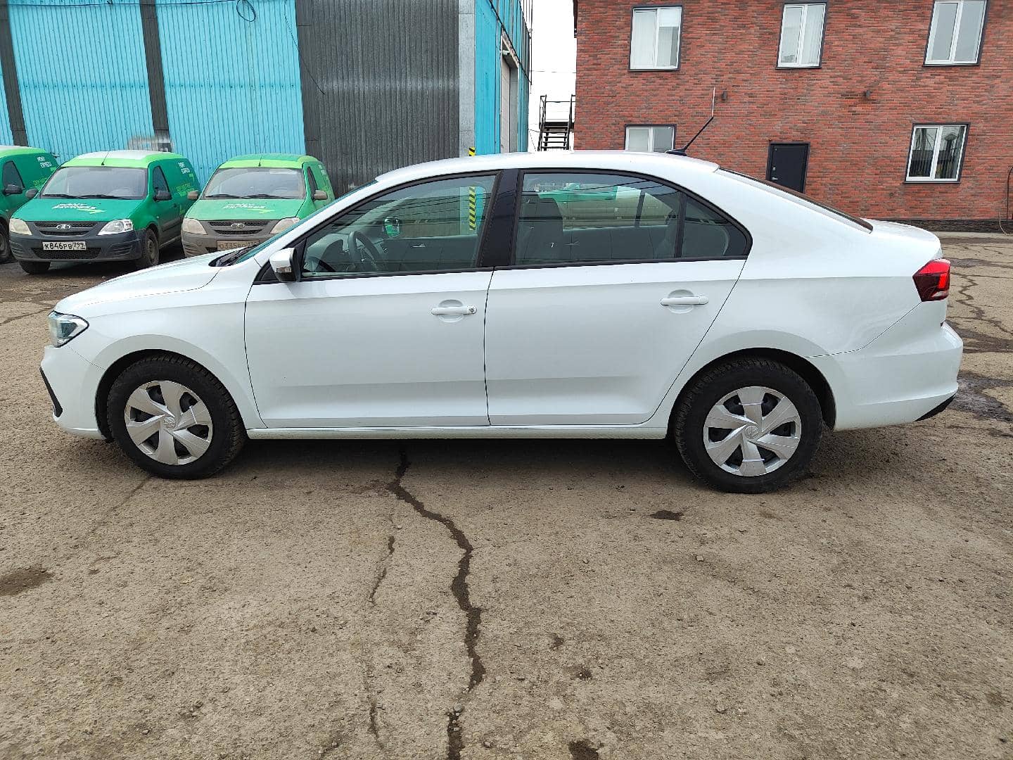 Volkswagen Polo,  143 435 км, 2020 года в лизинг