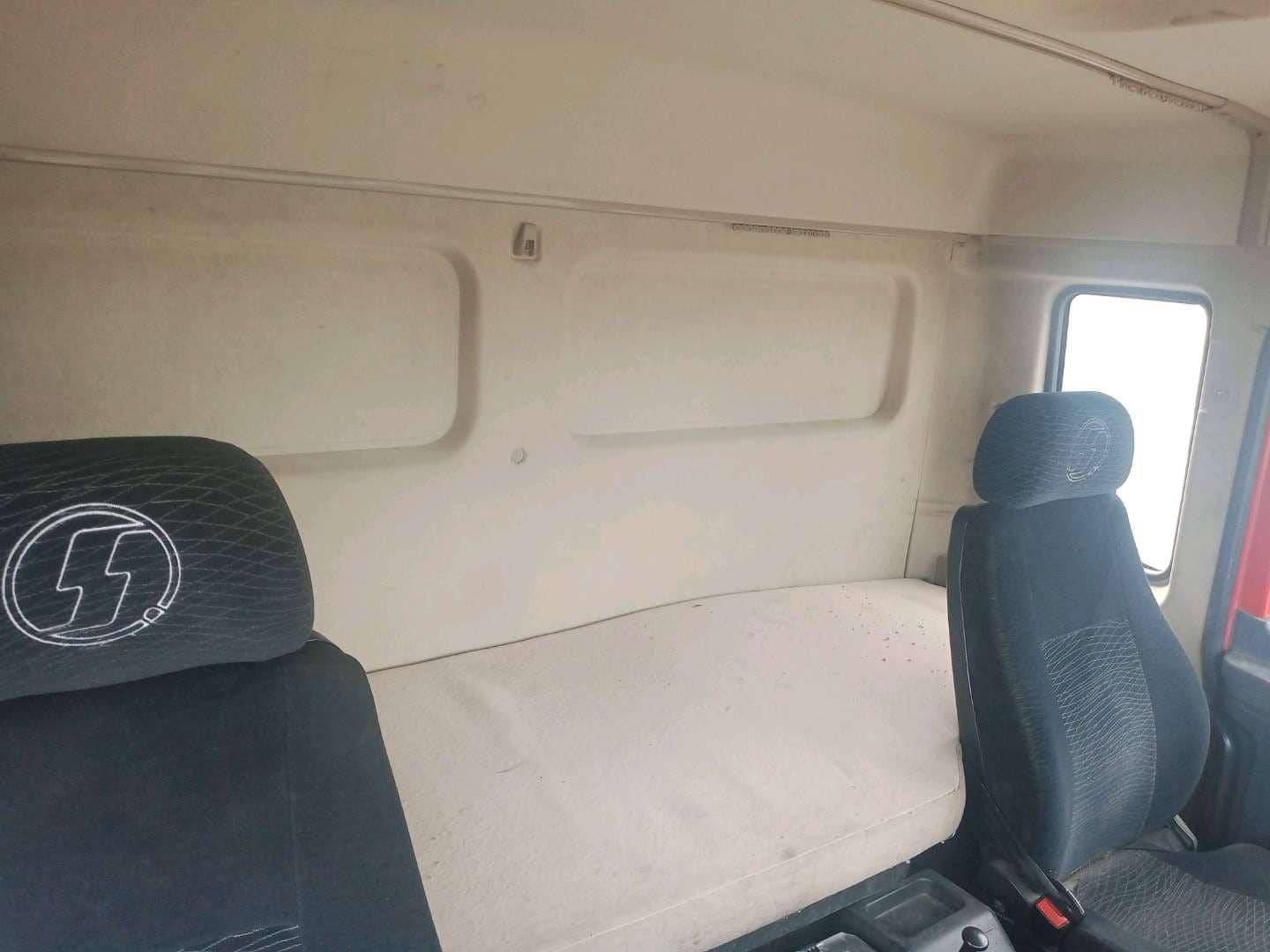 Shacman SX33186W366C,  180 809 км, 2022 года в лизинг