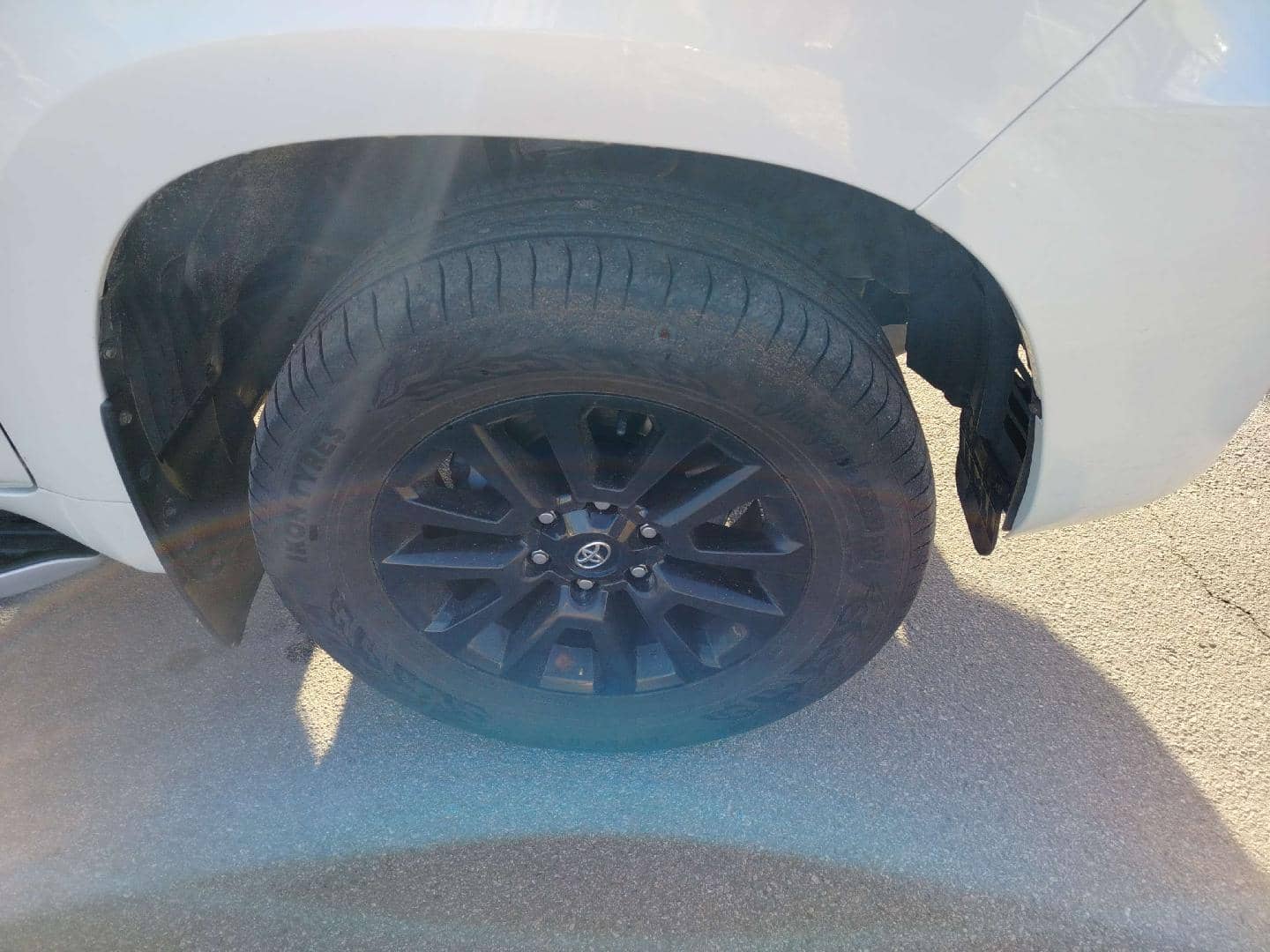 Toyota Land Cruiser Prado,  119 210 км, 2023 года в лизинг