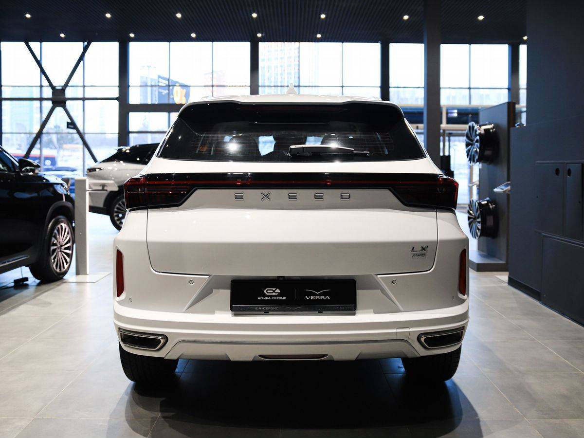 EXEED LX Premium 1.6T 7DCT 4WD