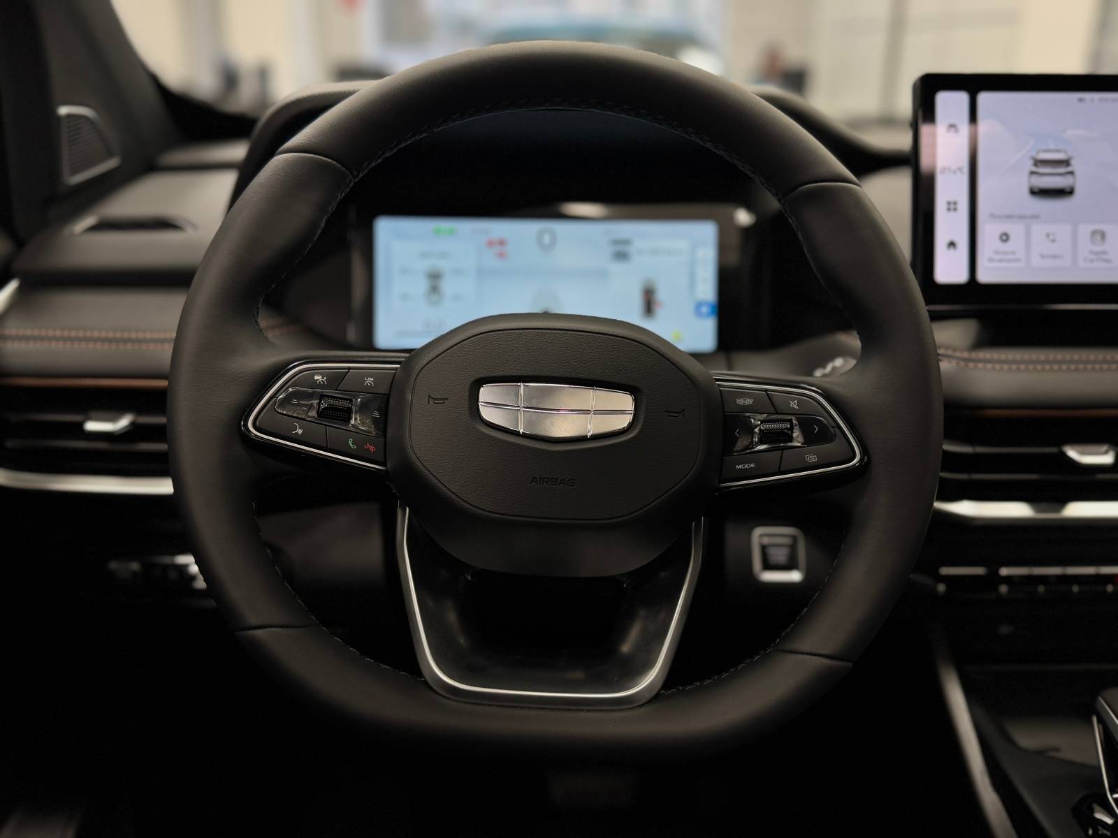 Geely Okavango Flagship 2.0T 7DCT 2WD