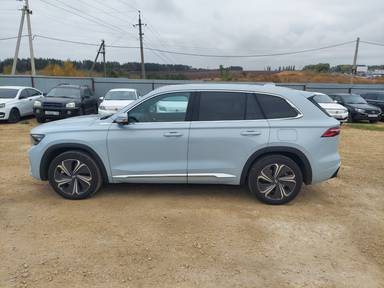 Geely Monjaro Hi-P (Xingyue L Hi-P)
