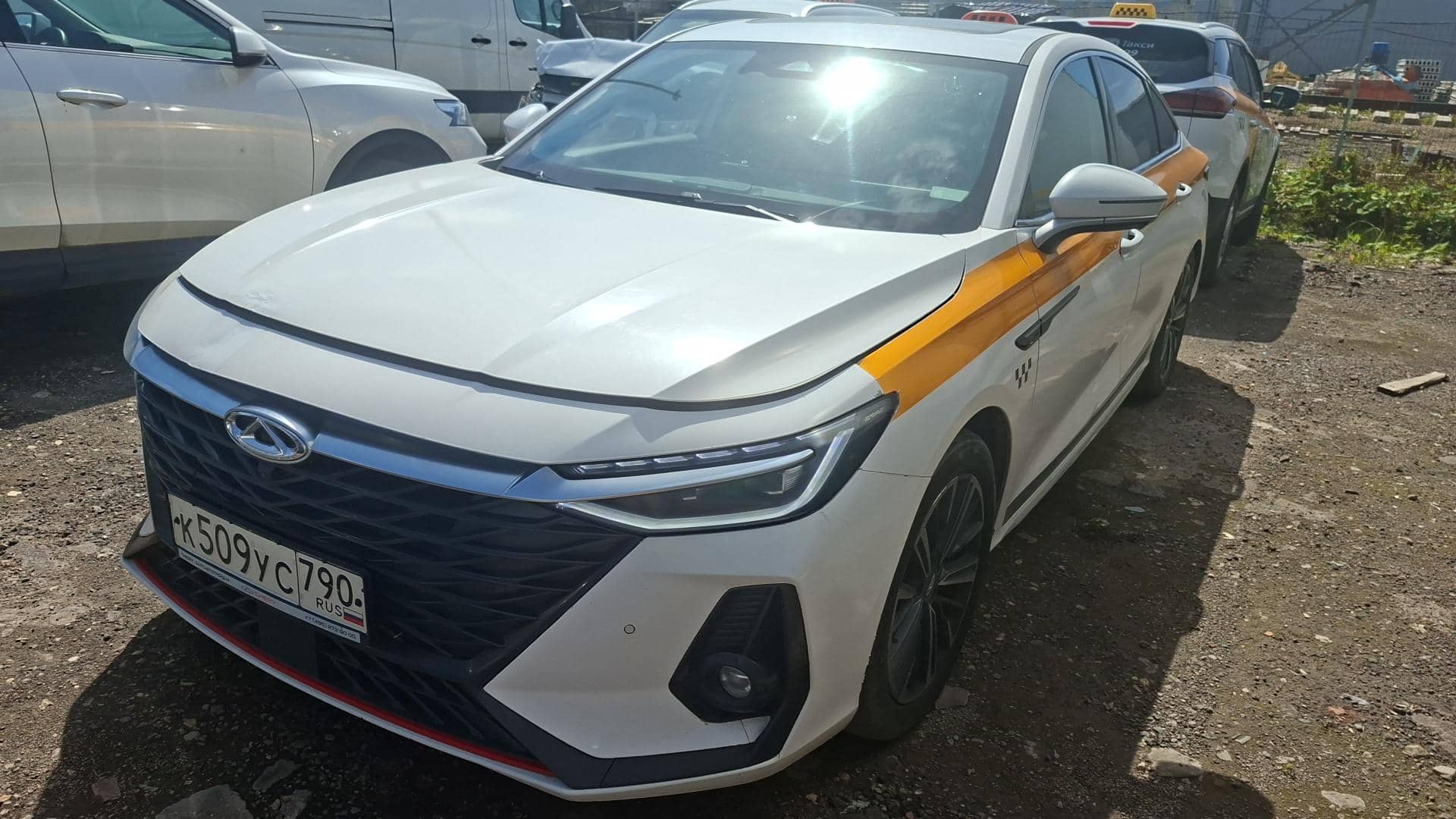 Chery Arrizo 8