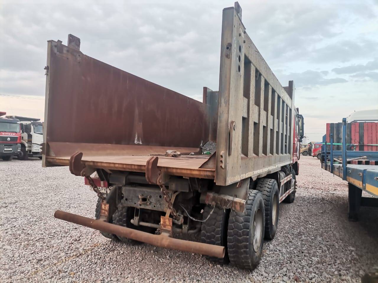 Shacman SX32586T384C,  111 212 км, 2021 года в лизинг