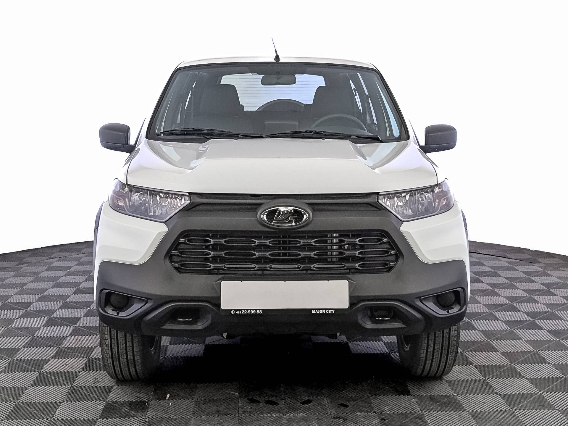 Lada Niva Travel BLACK 24 MMS IVI 1.7 80hp 5MT